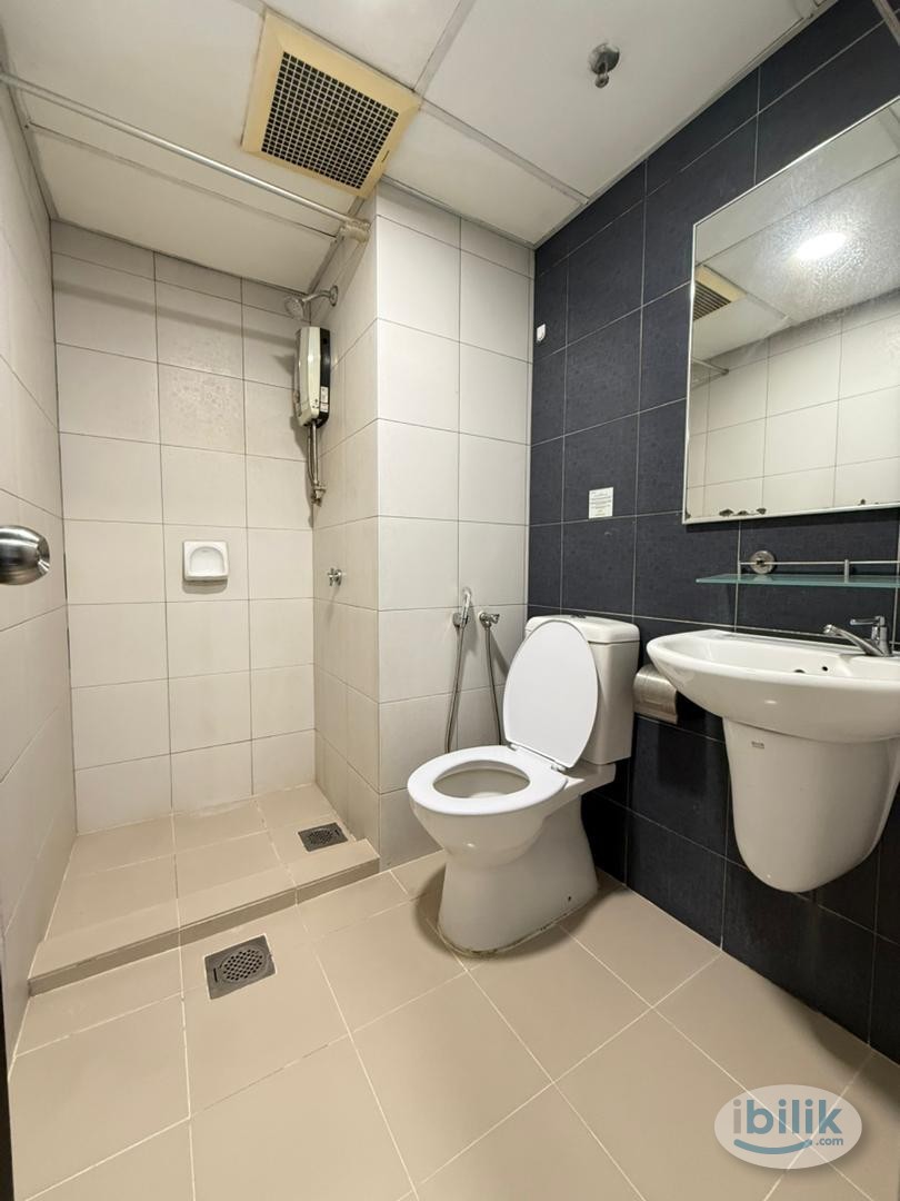 🏨 Hotel Style Room Zero Deposit Suria City 🚶 CIQ Nearby 🚀 Move In Now - Image 3