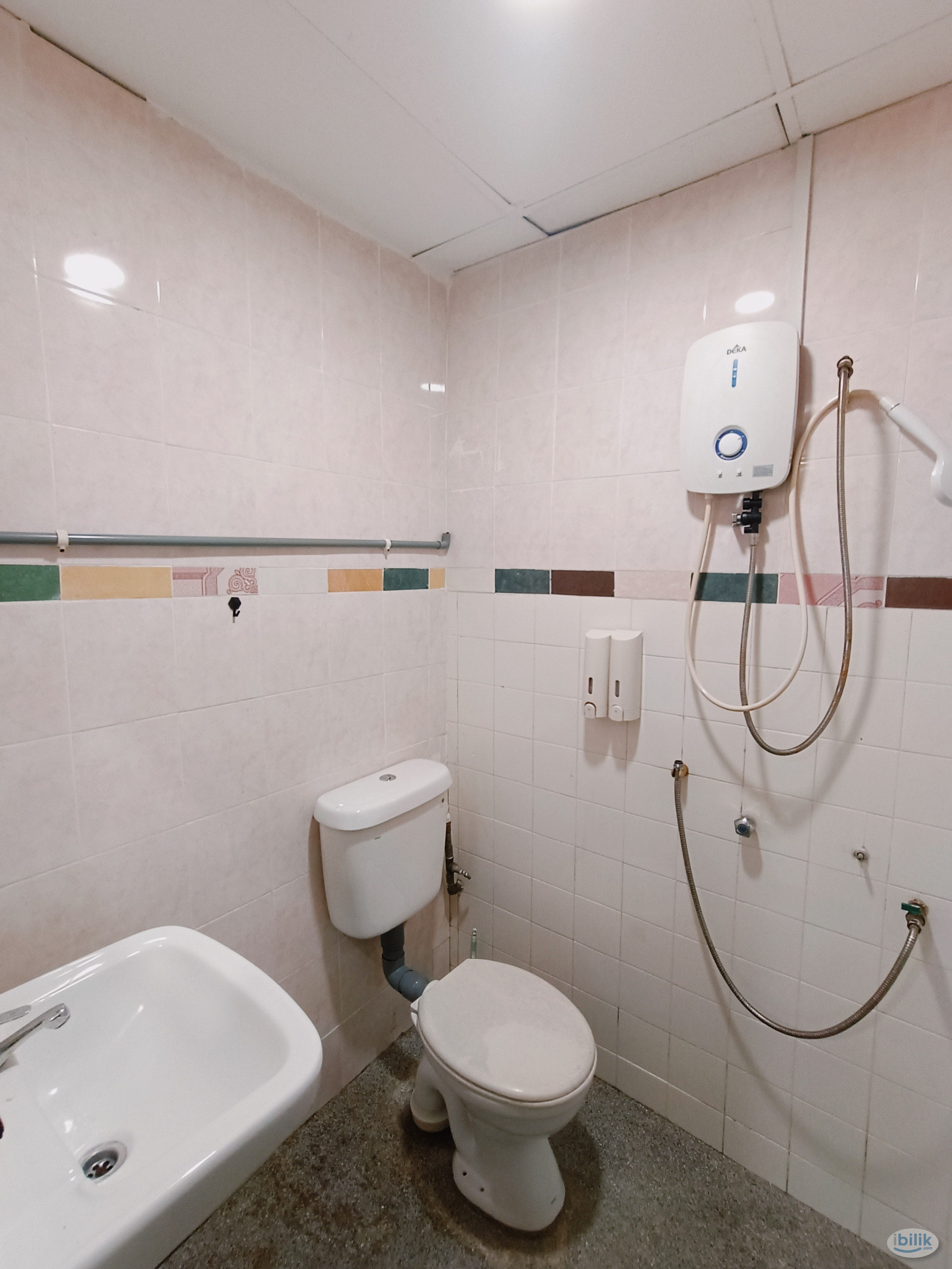 🎉 Zero Deposit + Hotel Vibes Room 🚿 Private Bath 📶 Wifi Laju 🚿 Last Unit - Image 5