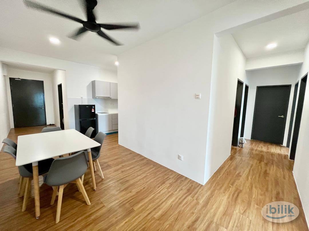 Master Room at UCSI Residence 2, Cheras - Image 5