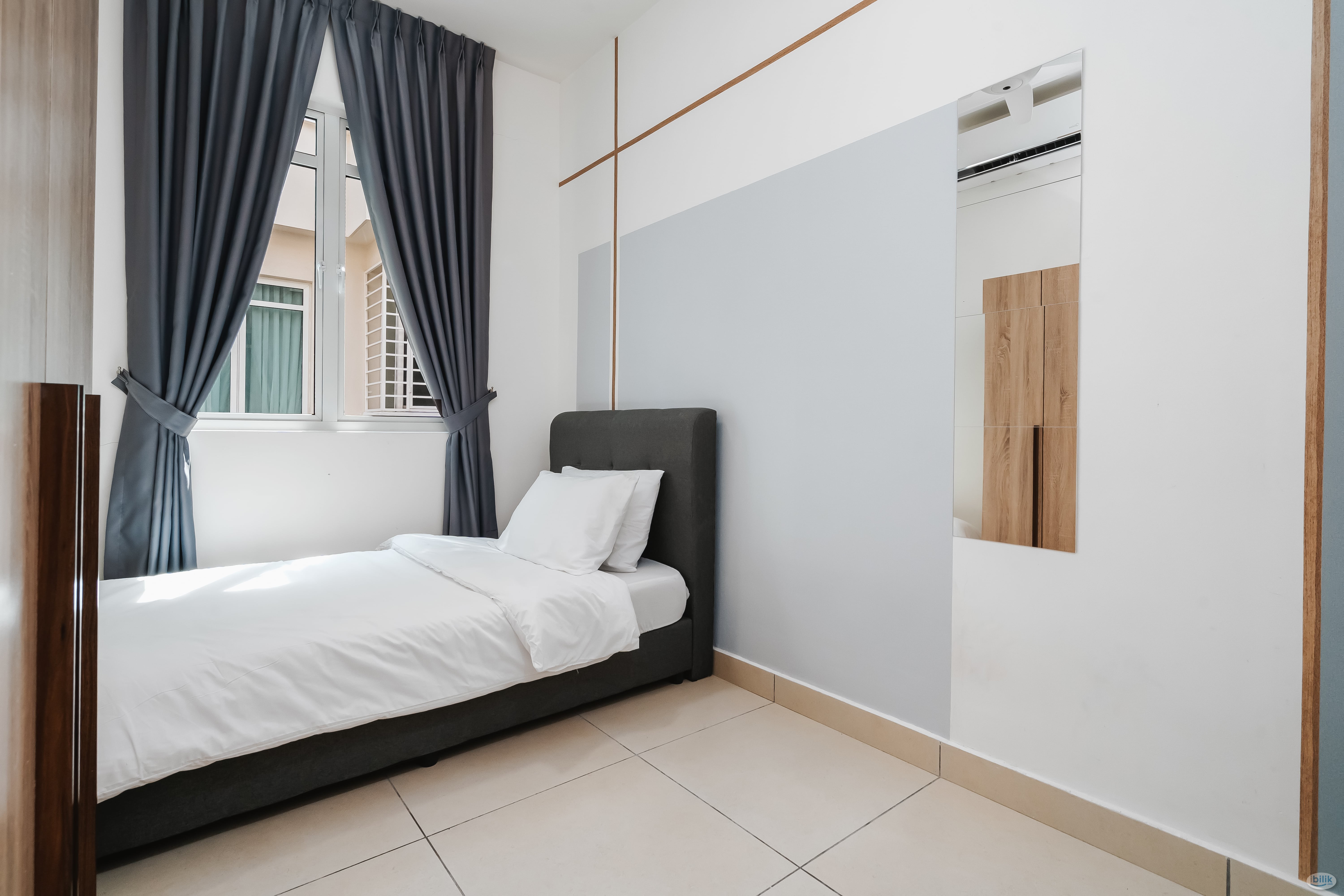 Middle Room at Residensi Suasana Damai - Image 1