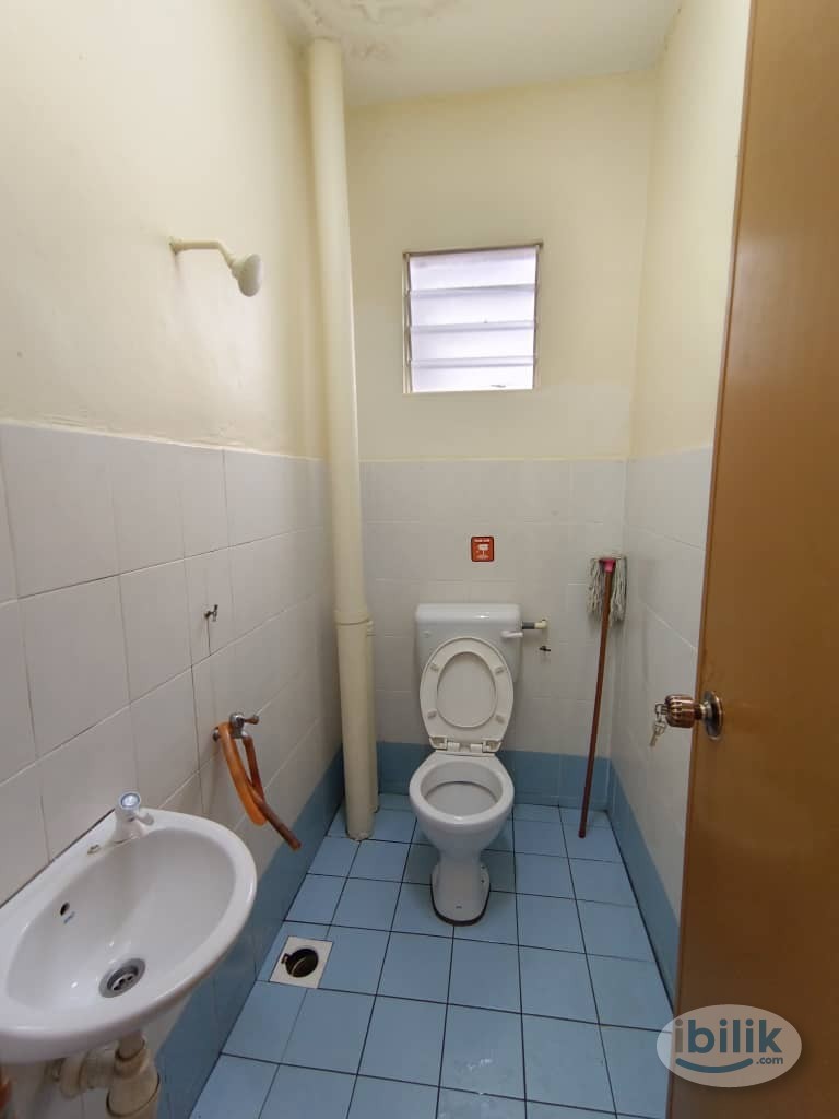 Master Room at Johor Bahru, Johor - Image 5