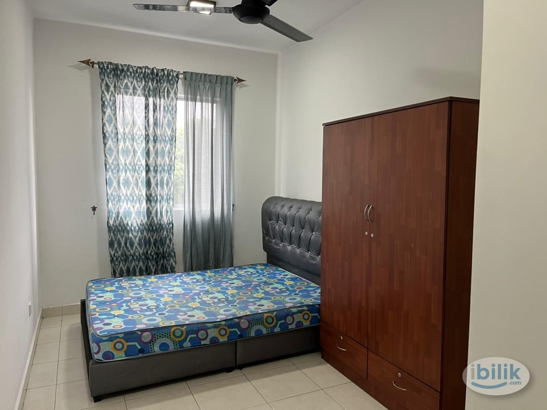 Master Room at Bandar Parklands, Klang - Image 5