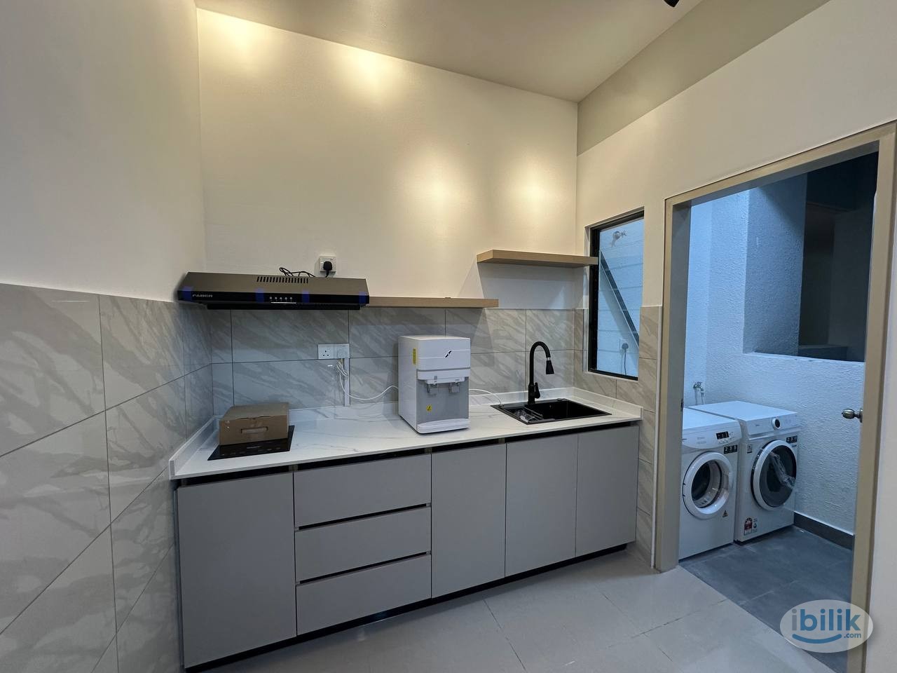 🚨 Brand New, Middle Balcony Room for Rent @ The Harmony Residence - Image 3