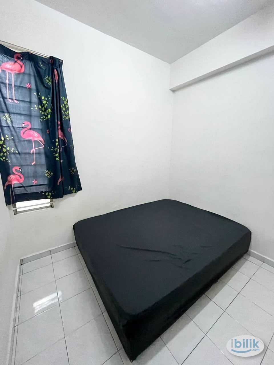 Middle Room at Taman Pekaka, Sungai Dua - Image 3