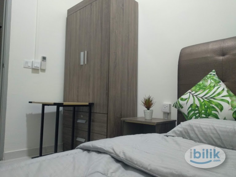 Furnish AC Room at The Sky Executive Suites, Iskandar Puteri - Image 2