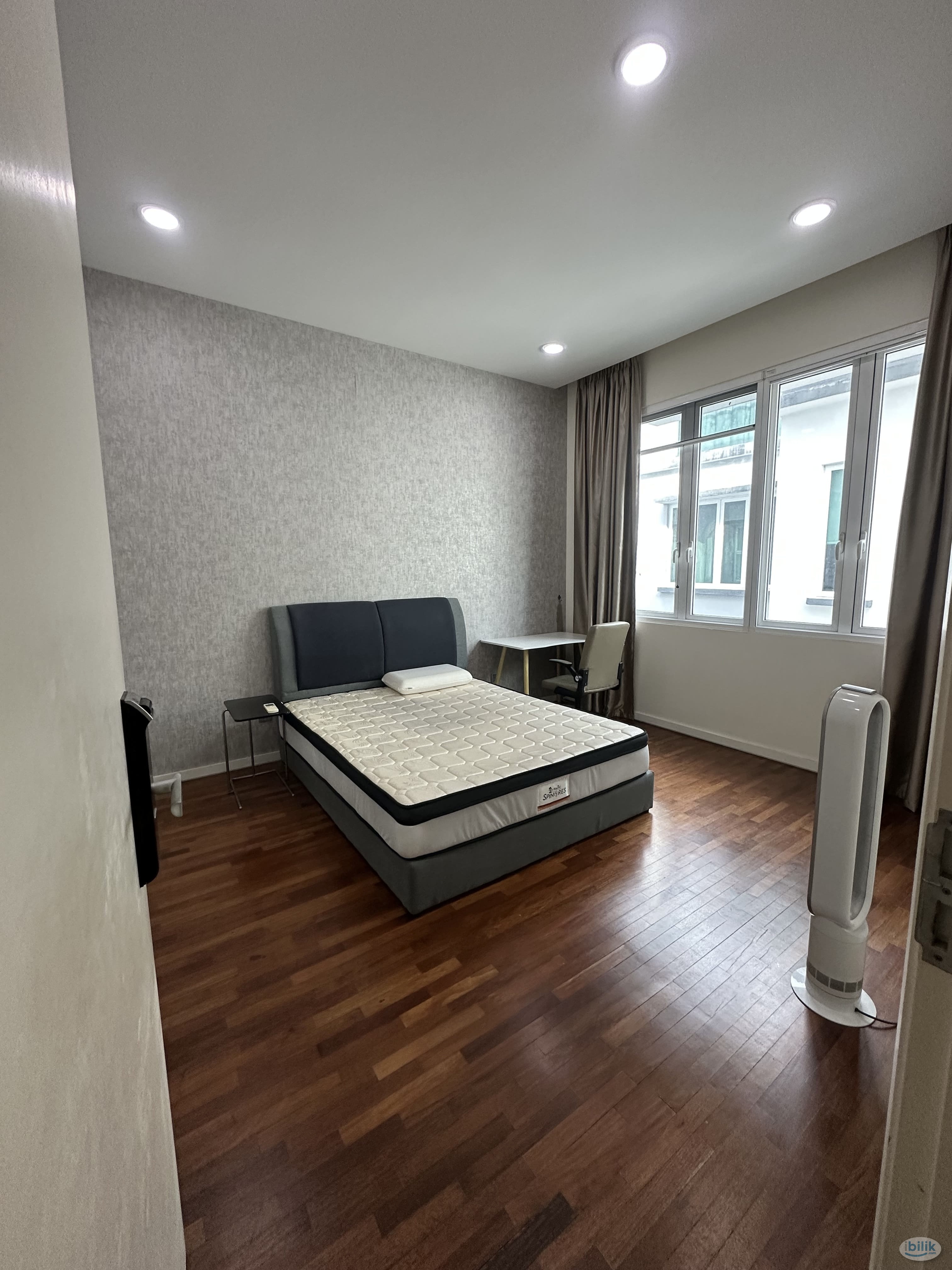 Semi D Room mahkota sg long - Image 1