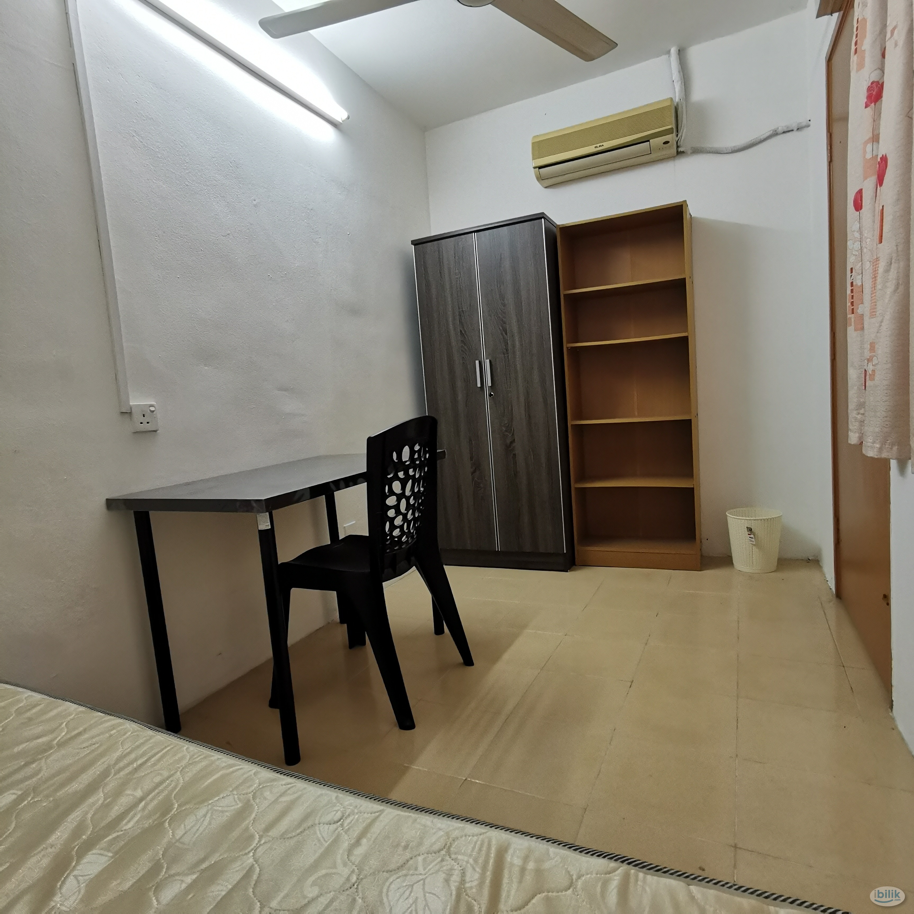SS15 house facing Subang Jaya LRT / KTM station – own bath, furnished room posted by owner - Image 1
