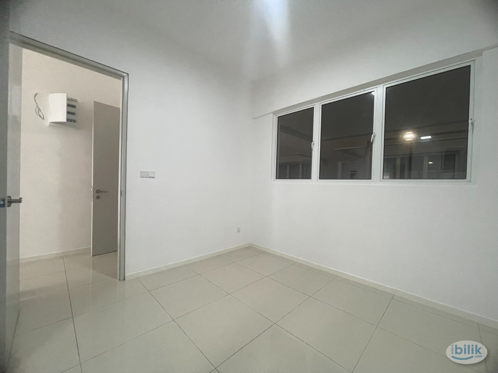 Single Room at Nadayu 801 @ Subang Murni, Shah Alam - Image 1