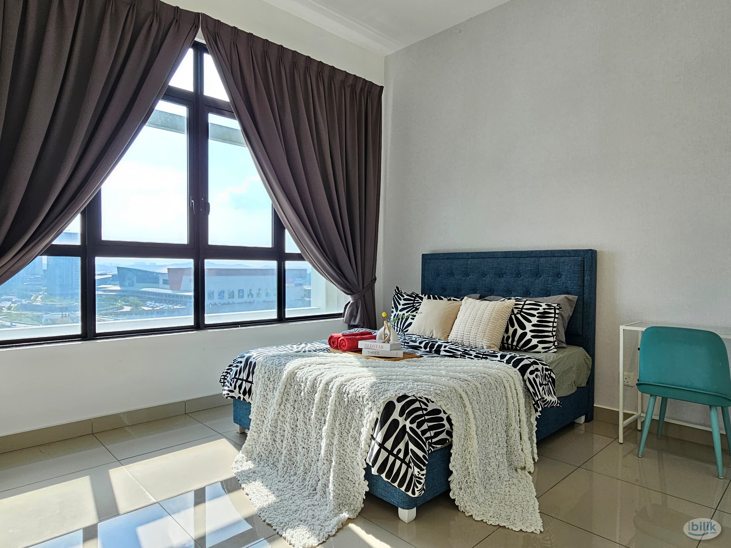Master Room at Astetica Residences, Seri Kembangan - Image 2