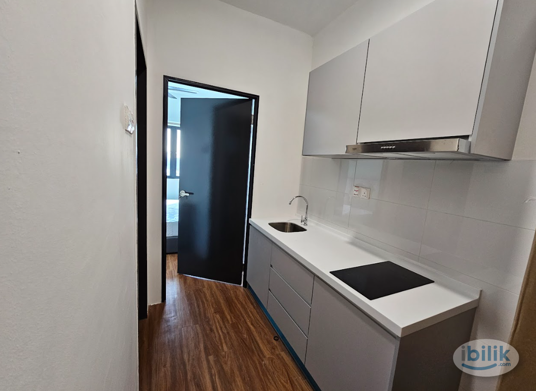 Small Single Room at UCSI Residence 2, Cheras - Image 4