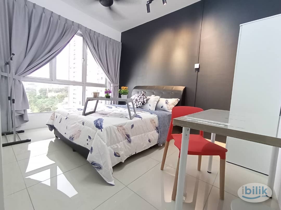 [FEMALE UNIT] Master room for rent at Platinum Splendor Residensi Semarak with private 🛁bathroom - Image 1