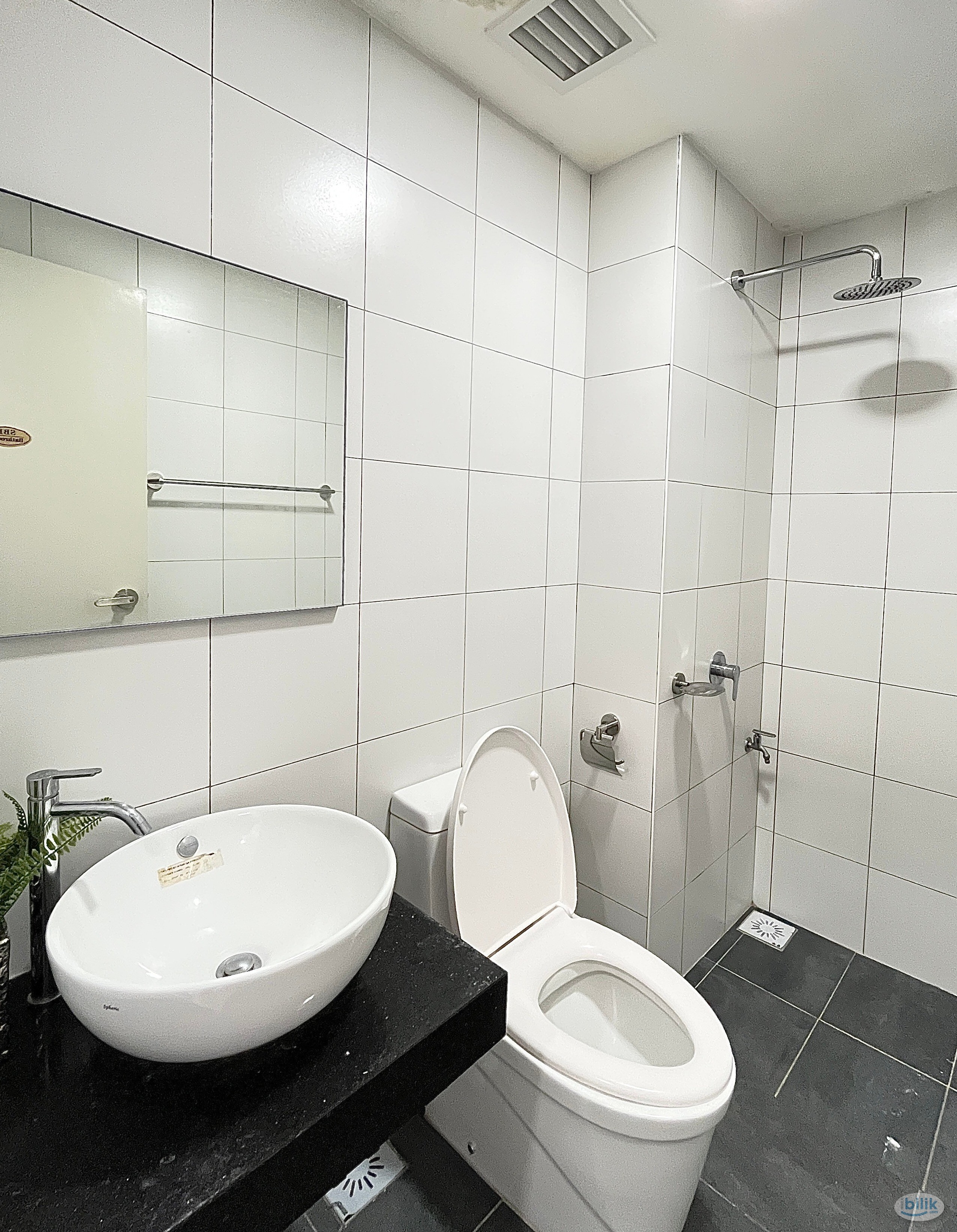 Sunway Putra Mall LRT PWTC Walking Distance Studio @ Chambers - Image 2