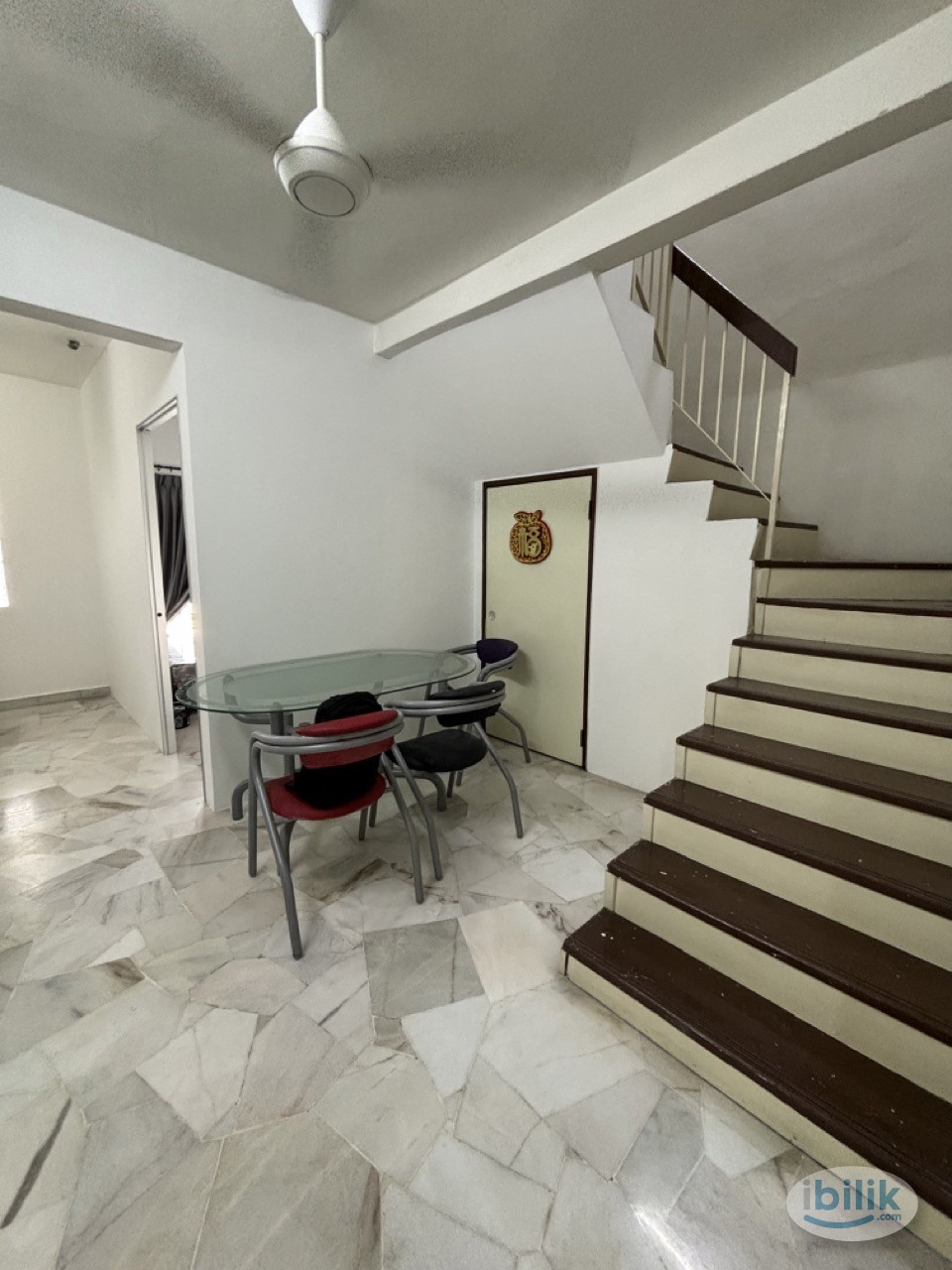 Premium ⭐️ Medium Room Fully Furnished @ USJ 2, Special Promotion, Aircond Wardrobe Table Chair Mattress - Image 4