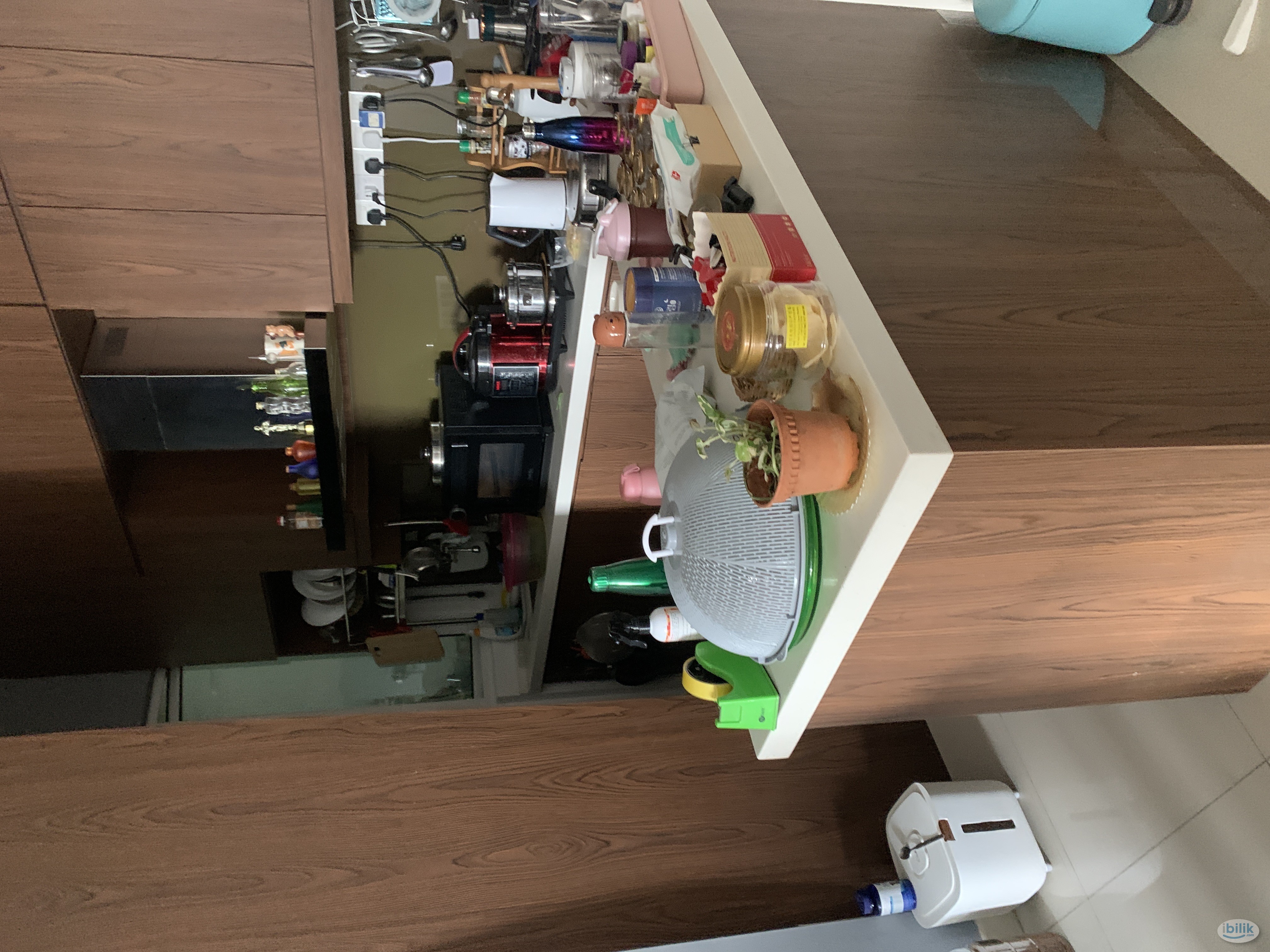 Middle Room at Scenaria, North Kiara, nearby Desa Park & Mont Kiara. - Image 2