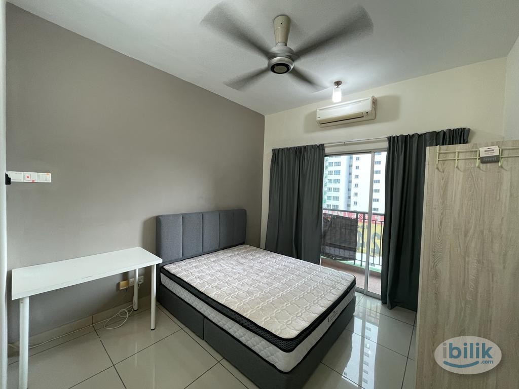 Balcony Room at OUG Parklane, Old Klang Road,KL View,Mid valley,Bangsar,Pavillion,mall,Bukit jalil,KLCC,TRX,LRT,KTM,APU, - Image 1