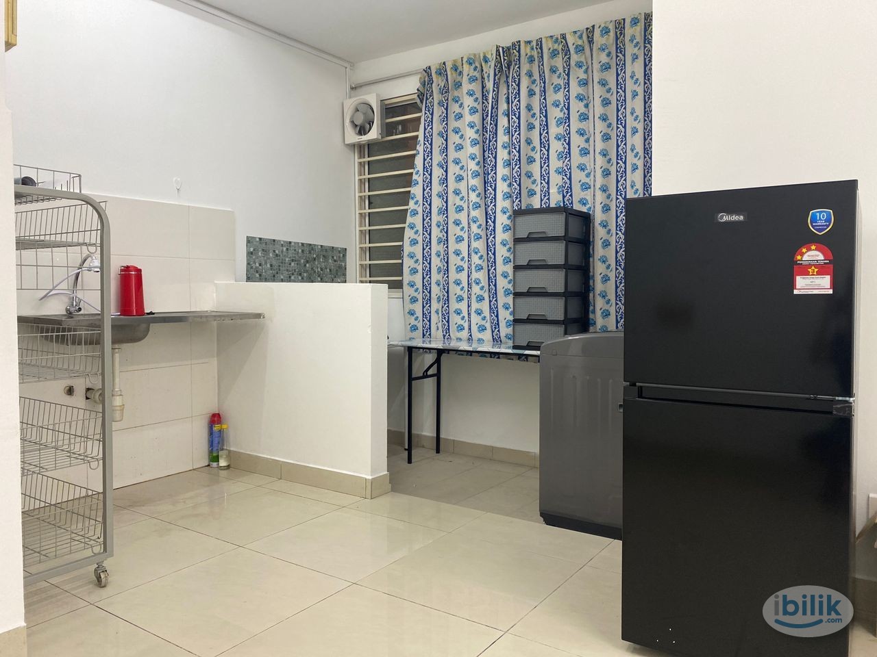 Master Room at Zenith Residences, Kelana Jaya - Image 4