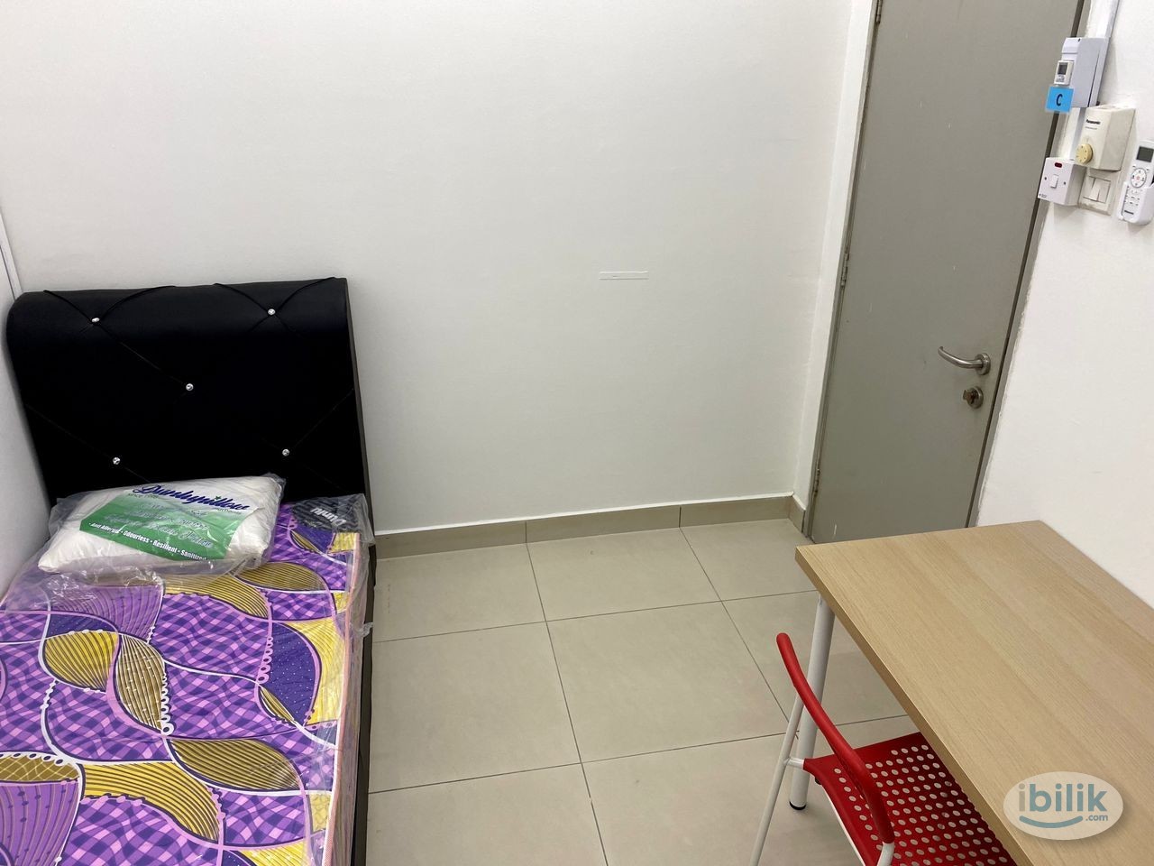 Middle Room at Zenith Residences, Kelana Jaya - Image 1