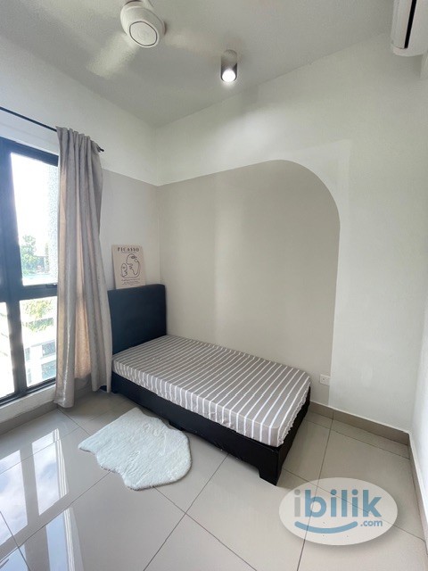 Female Unit_Citizen Residence_Medium Room_5 mins to KTM - Image 2