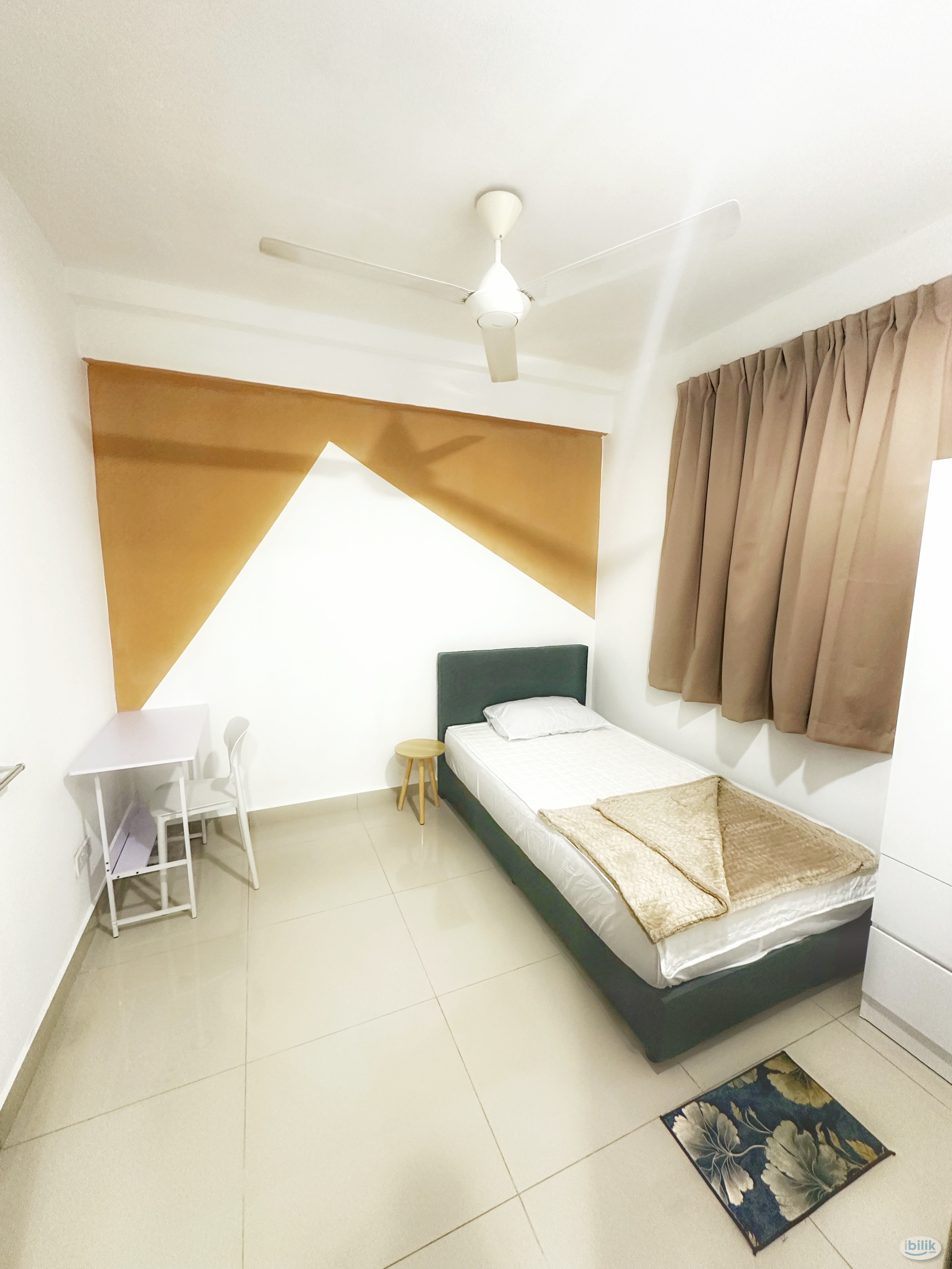 Middle Room at Bandar Sri Permaisuri, Cheras - Image 3