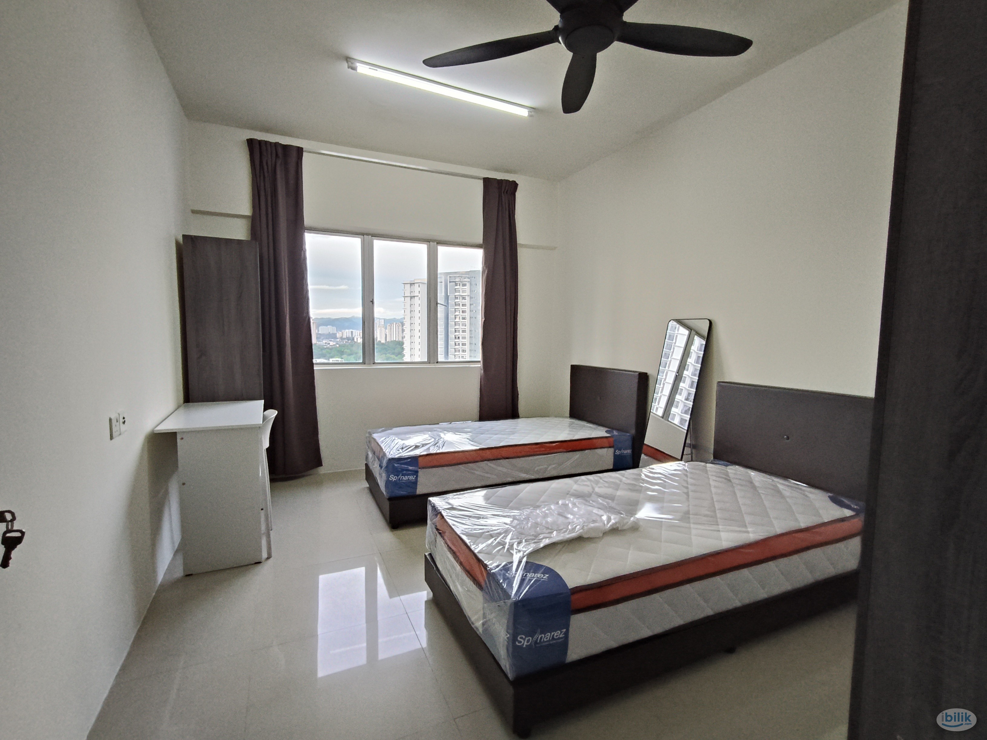 Co Living Rooms for Rent - Image 1