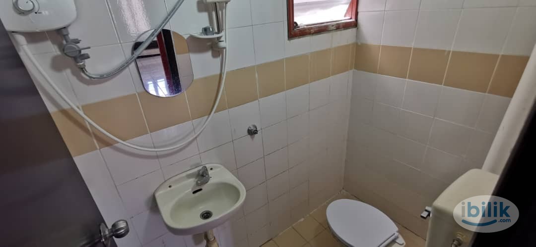 ROOM FOR RENT IN SUBANG BESTARI!!! - Image 2