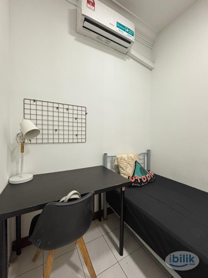 Zero Deposit KL CITY , Single Room with aircon beside LRT PWTC - Image 2