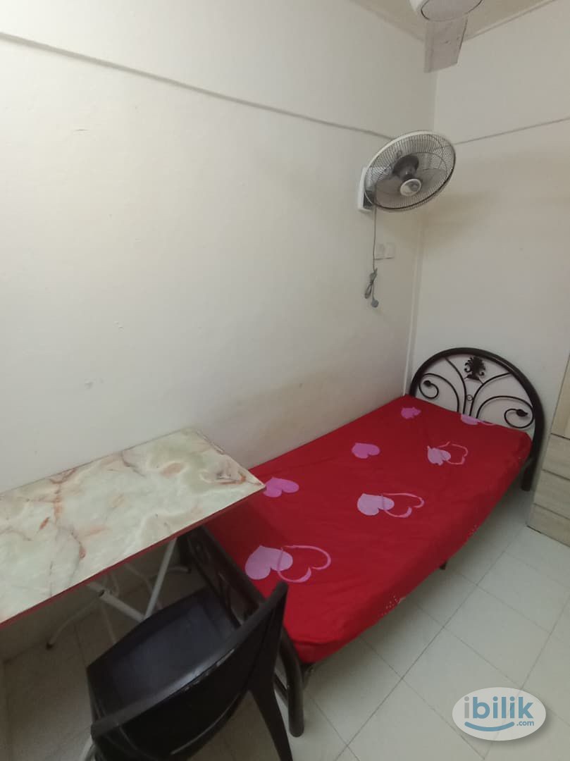 Single Room at Jelutong, Penang - Image 1