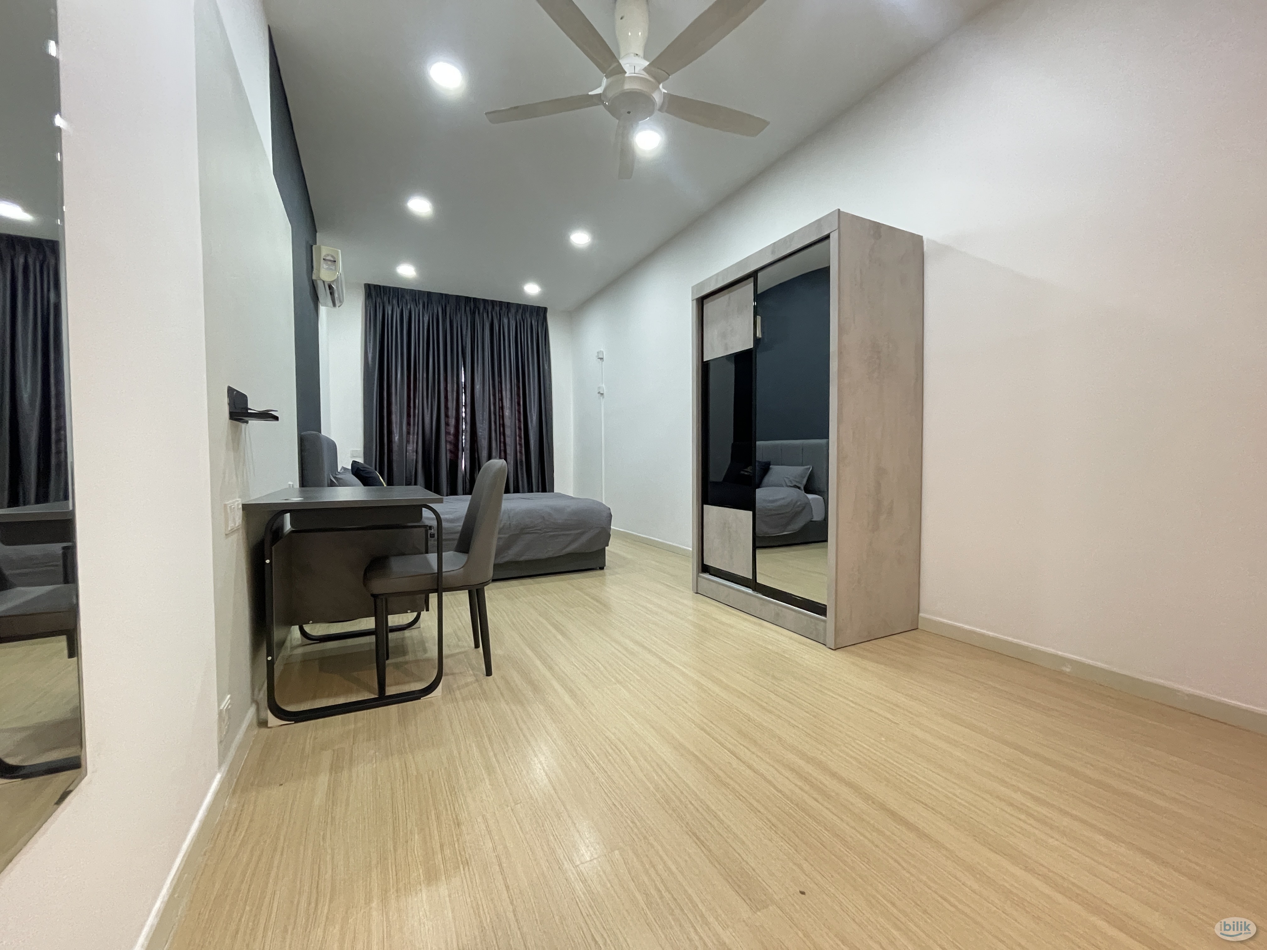 {Female Unit} Brand New Fully Furnished Master Room - Image 1