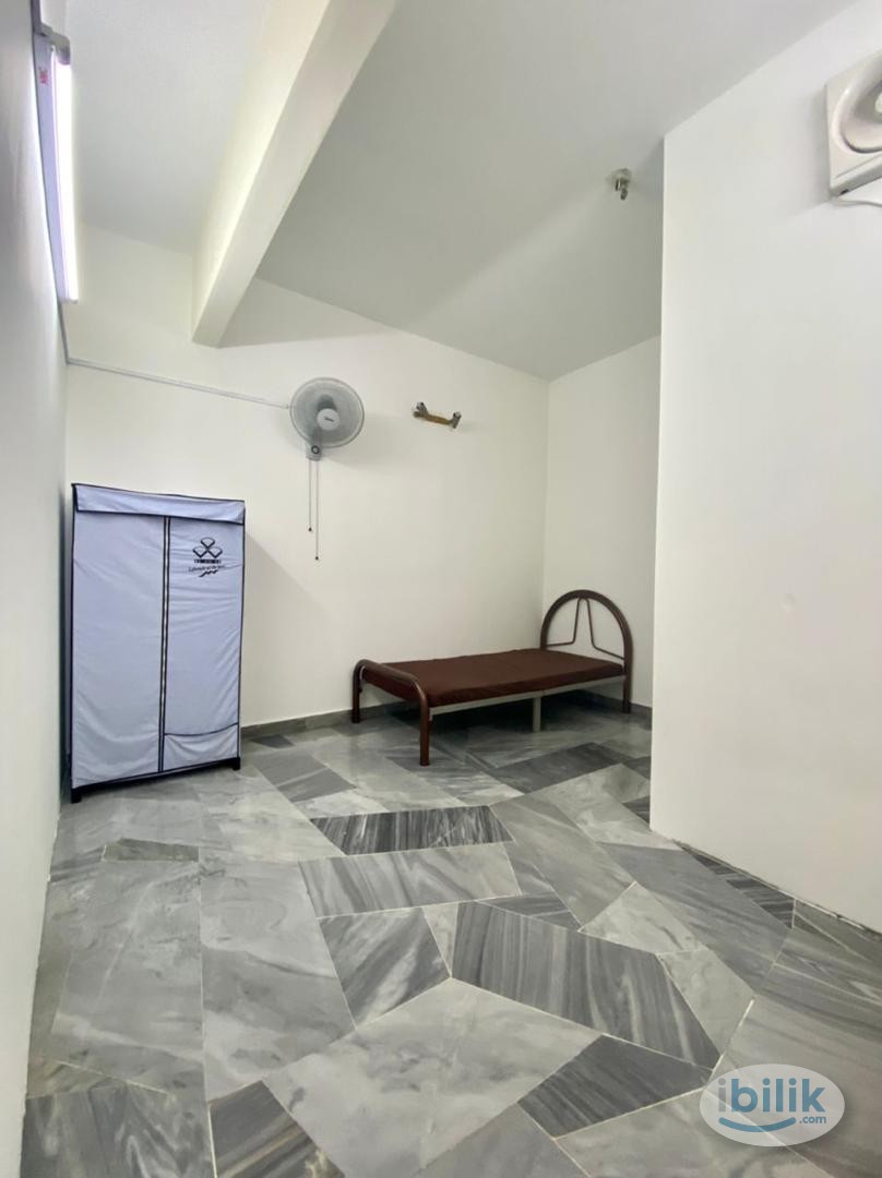 Single Room at Bandar Utama‼️ 0 DEPO ‼️ Near to One Utama, MRT Bandar Utama, 1 Power House, First Avenue, Centre Point,  - Image 1