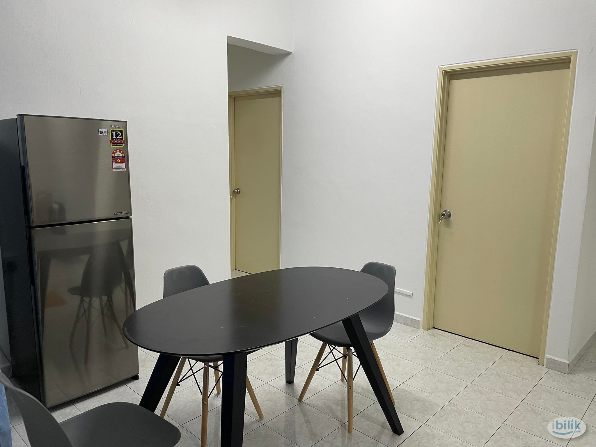 Big Room for Rent @ Jelutong (Near Karpal Singh) – RM600 – Chinese Male Only - Image 2