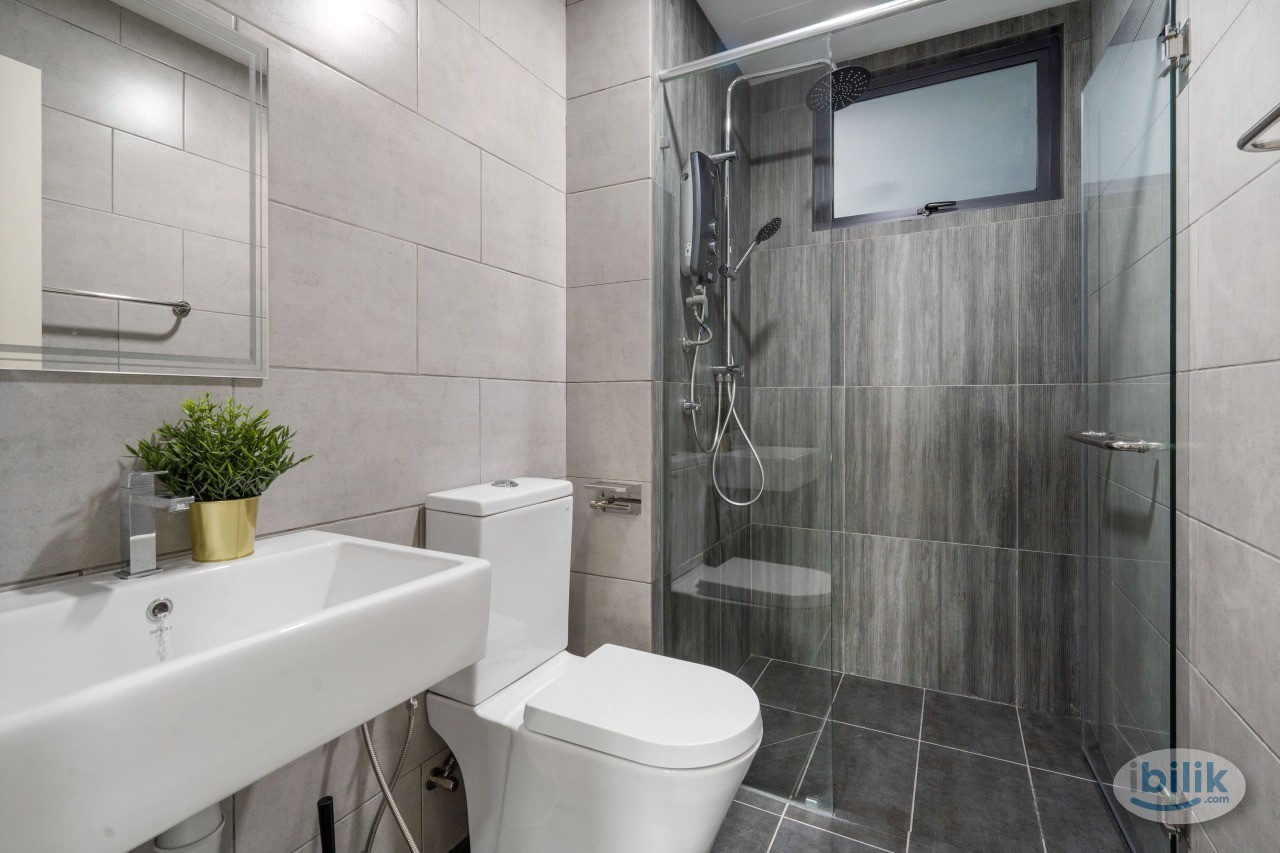 🏠 🤩 EXCLUSIVE FULLY FURNISHED MEDIUM ROOM, INCLUSIVE UTILITIES - Image 4