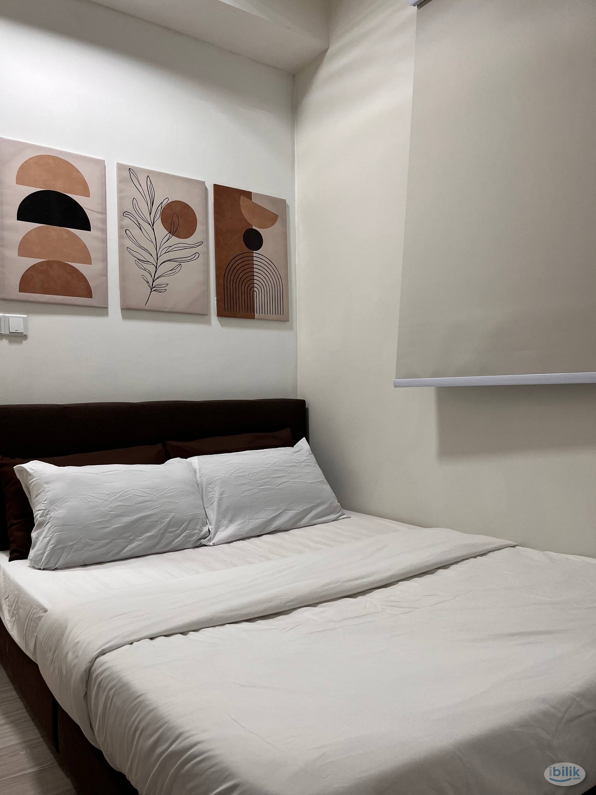 Middle Room at Meta Residences Putra Permai, Seri Kembangan - Image 1