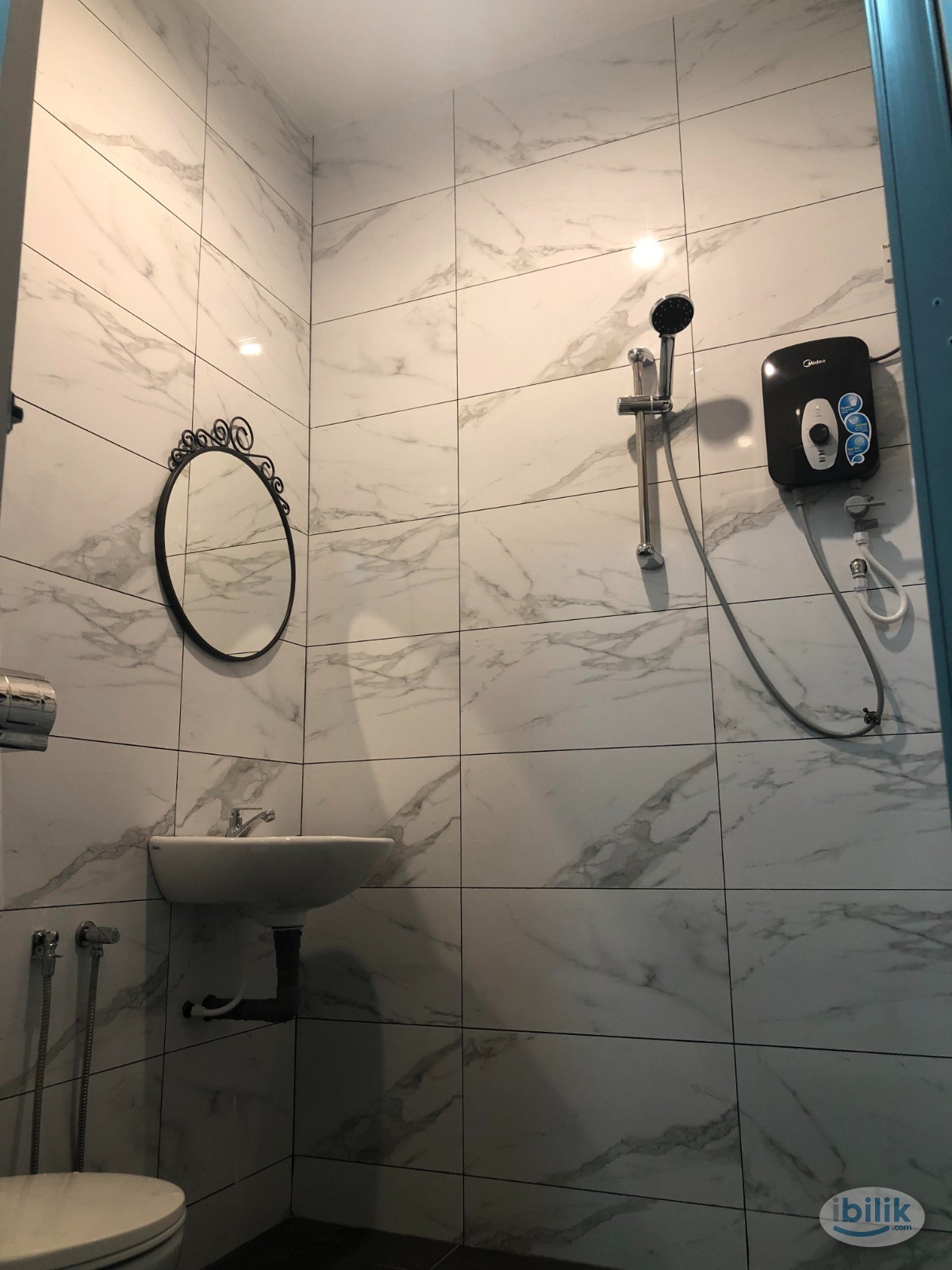 Room At Ipoh Garden East For Rent - Image 3