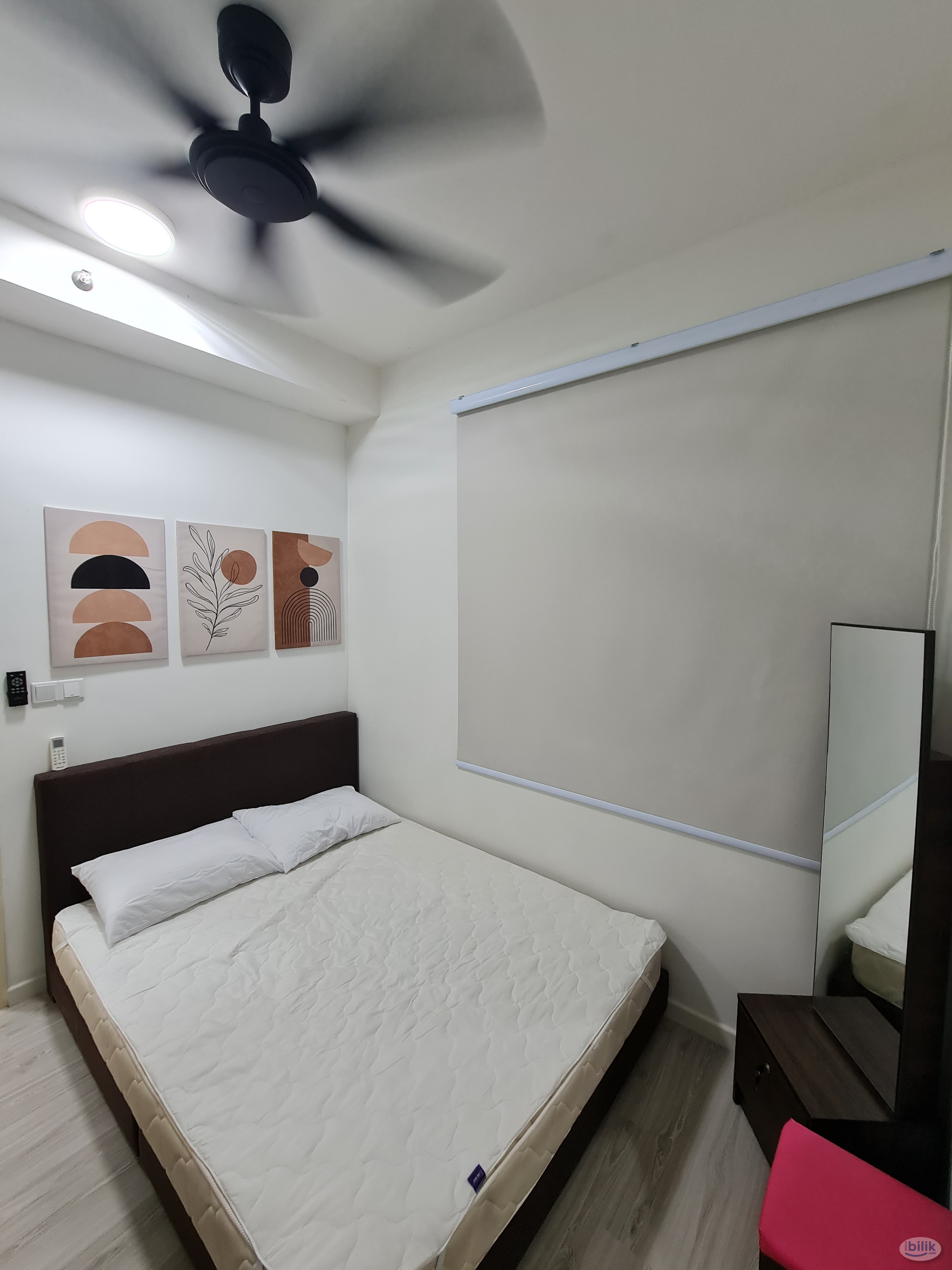 Middle Room at Meta Residences Putra Permai, Seri Kembangan - Image 1