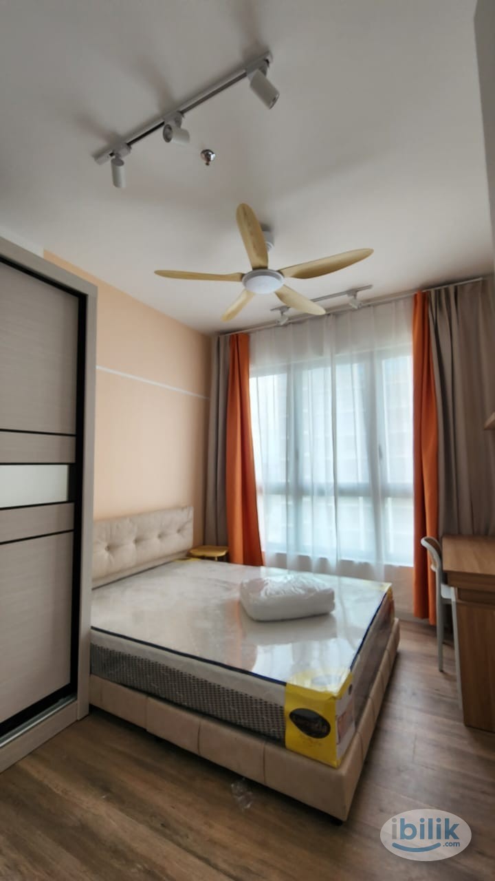 Middle Room at Kuchai Sentral Condo, Kuala Lumpur - Image 4