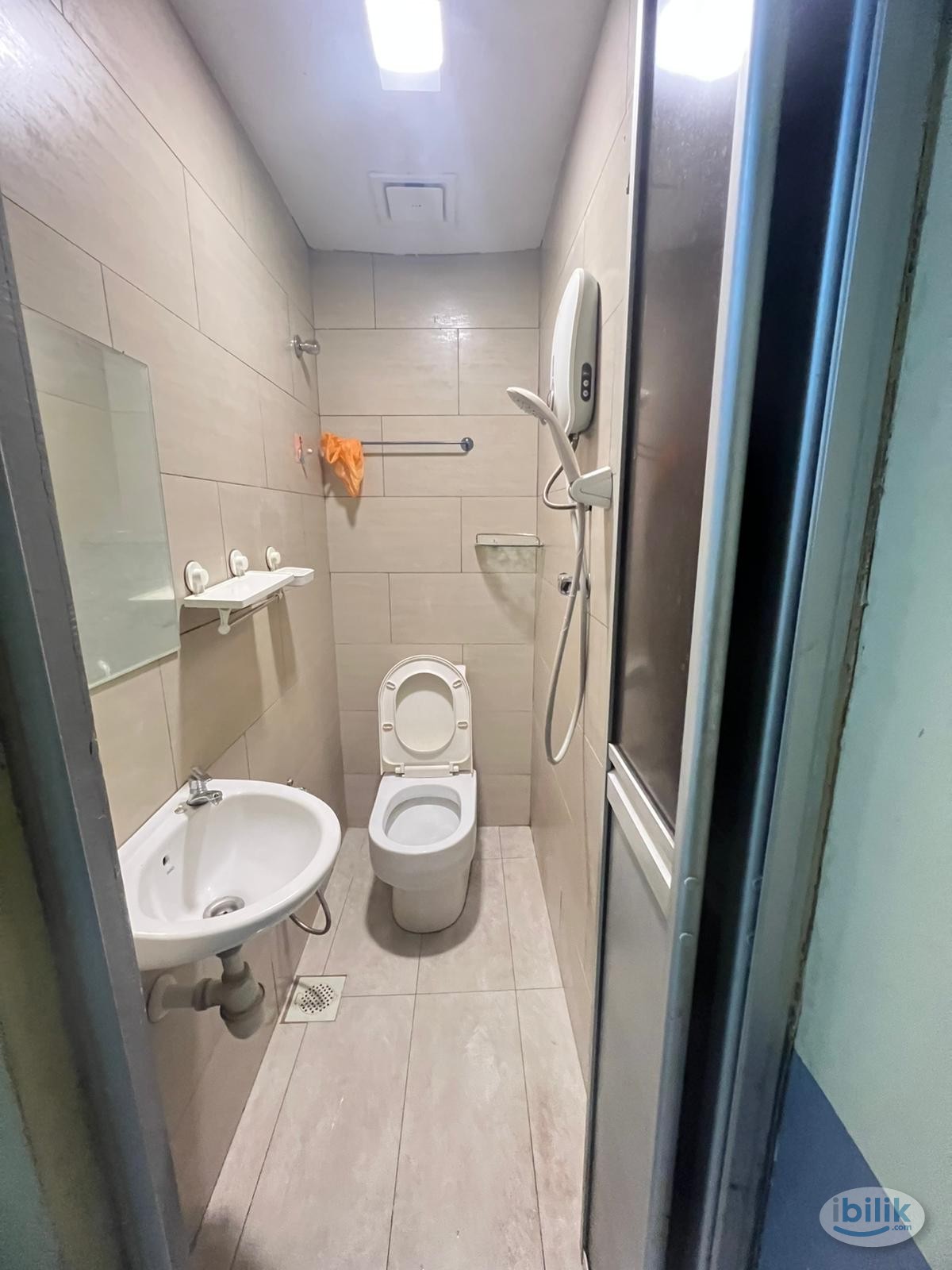 Master Room at SS17, Subang Jaya - Image 2