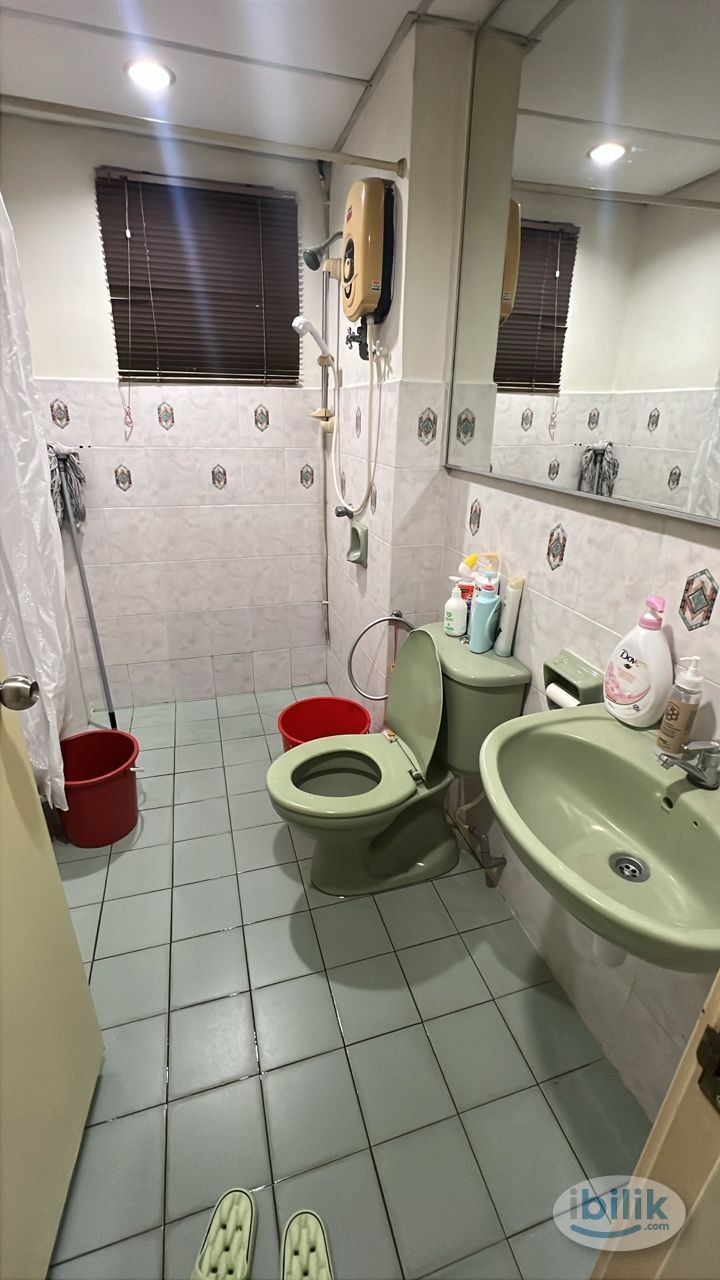 Medium Room to Rent @ Puncak Nusa Kelana - Image 2
