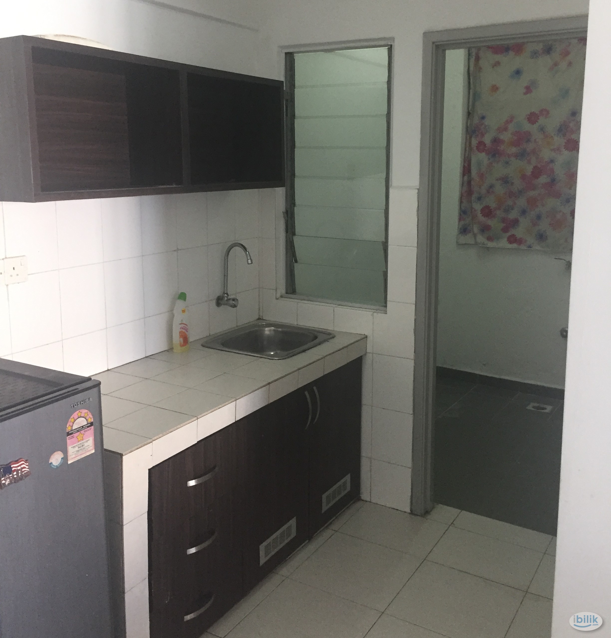 Single Room at South City Plaza, Seri Kembangan, Walking distance to Mrt Serdang raya - Image 3