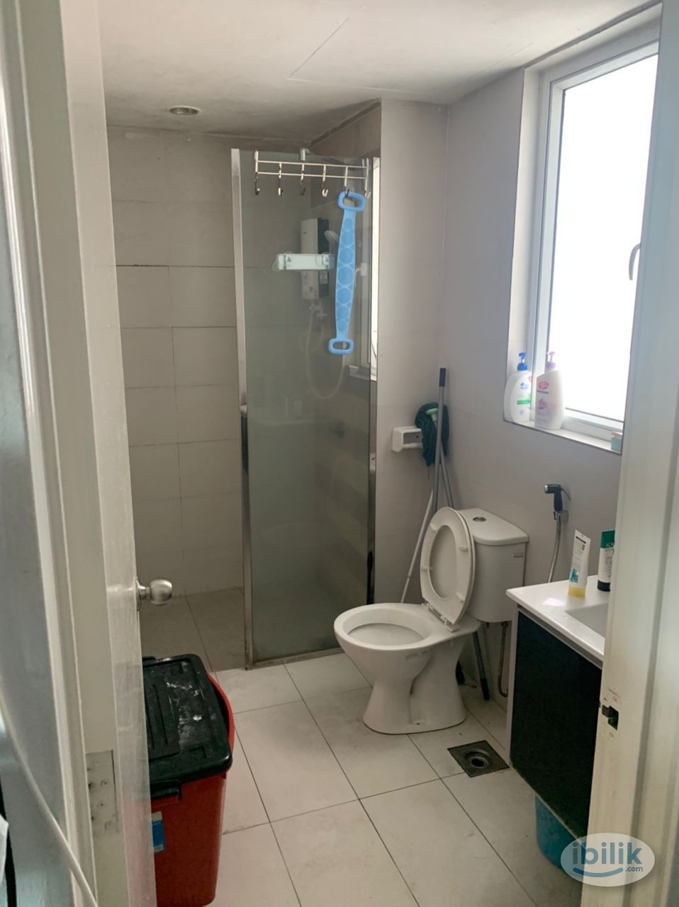 Air cond balcony Room(2 person stay)at Menara U2, Shah Alam,3 min WALKING DISTANCE TO MSU & AEON SHAH ALAM . - Image 2