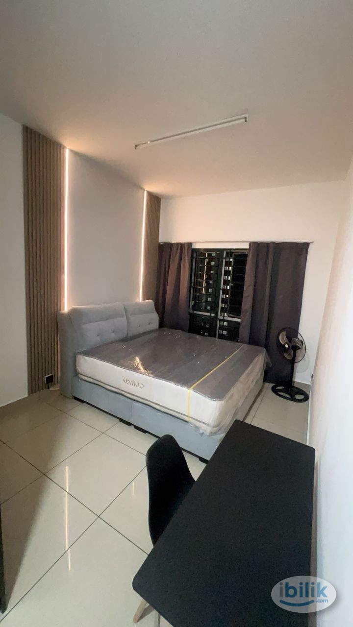 Master Room at OUG Parklane, Old Klang Road - Image 1