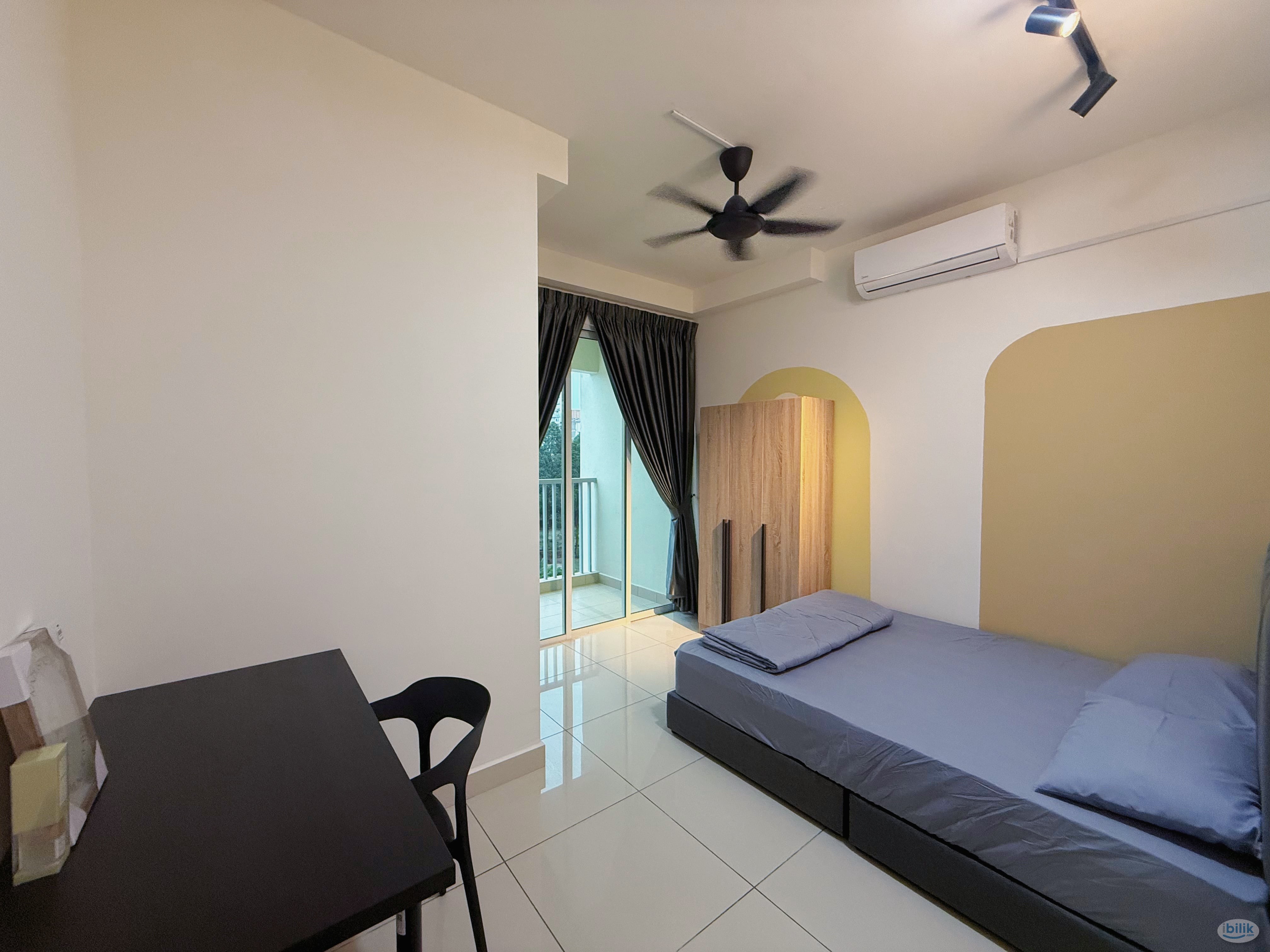 Middle Room at Damansara Damai, Petaling Jaya - Image 1