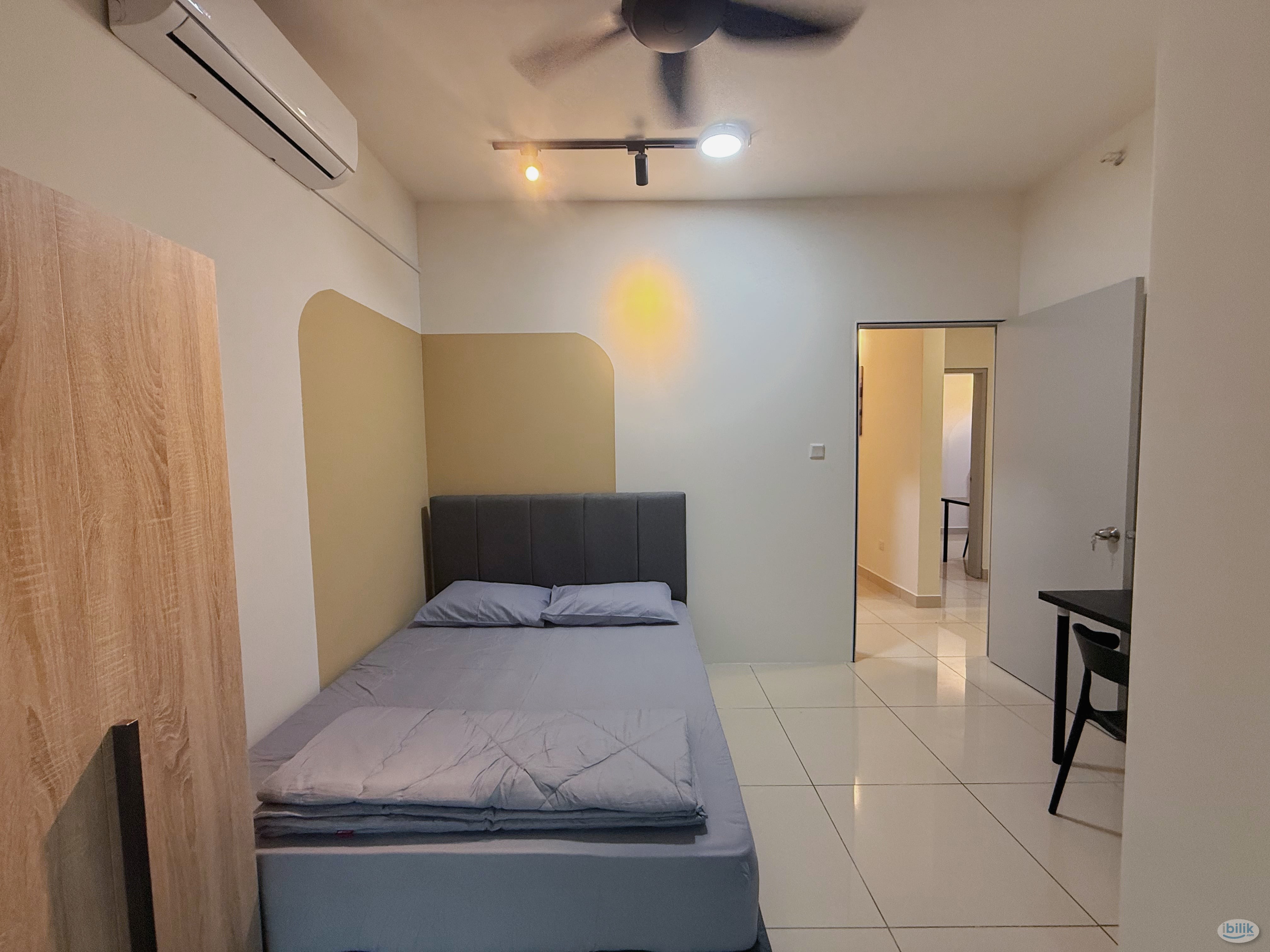 Middle Room at Damansara Damai, Petaling Jaya - Image 2