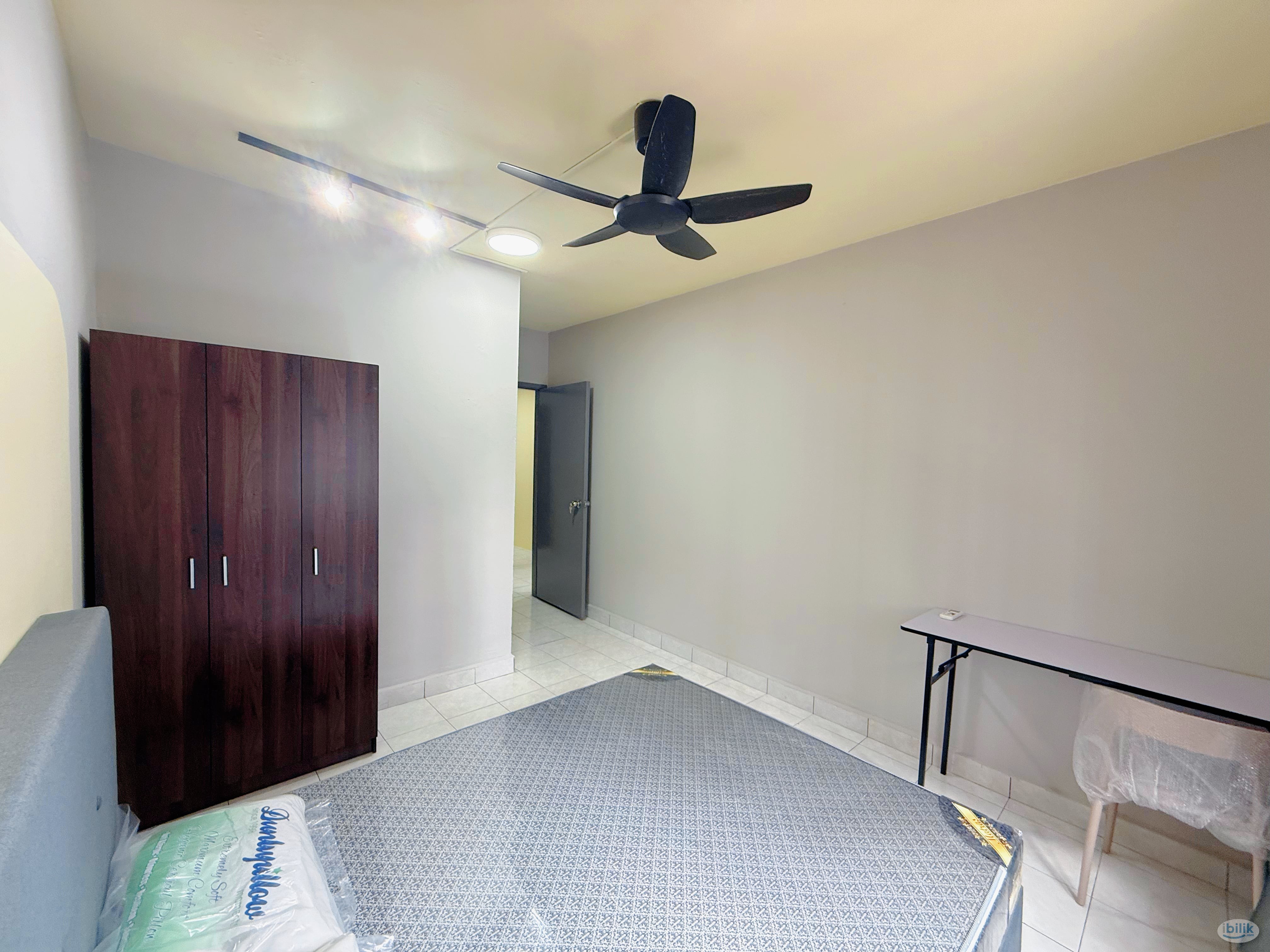 Master Room at Flora Damansara, Damansara Perdana - Image 2