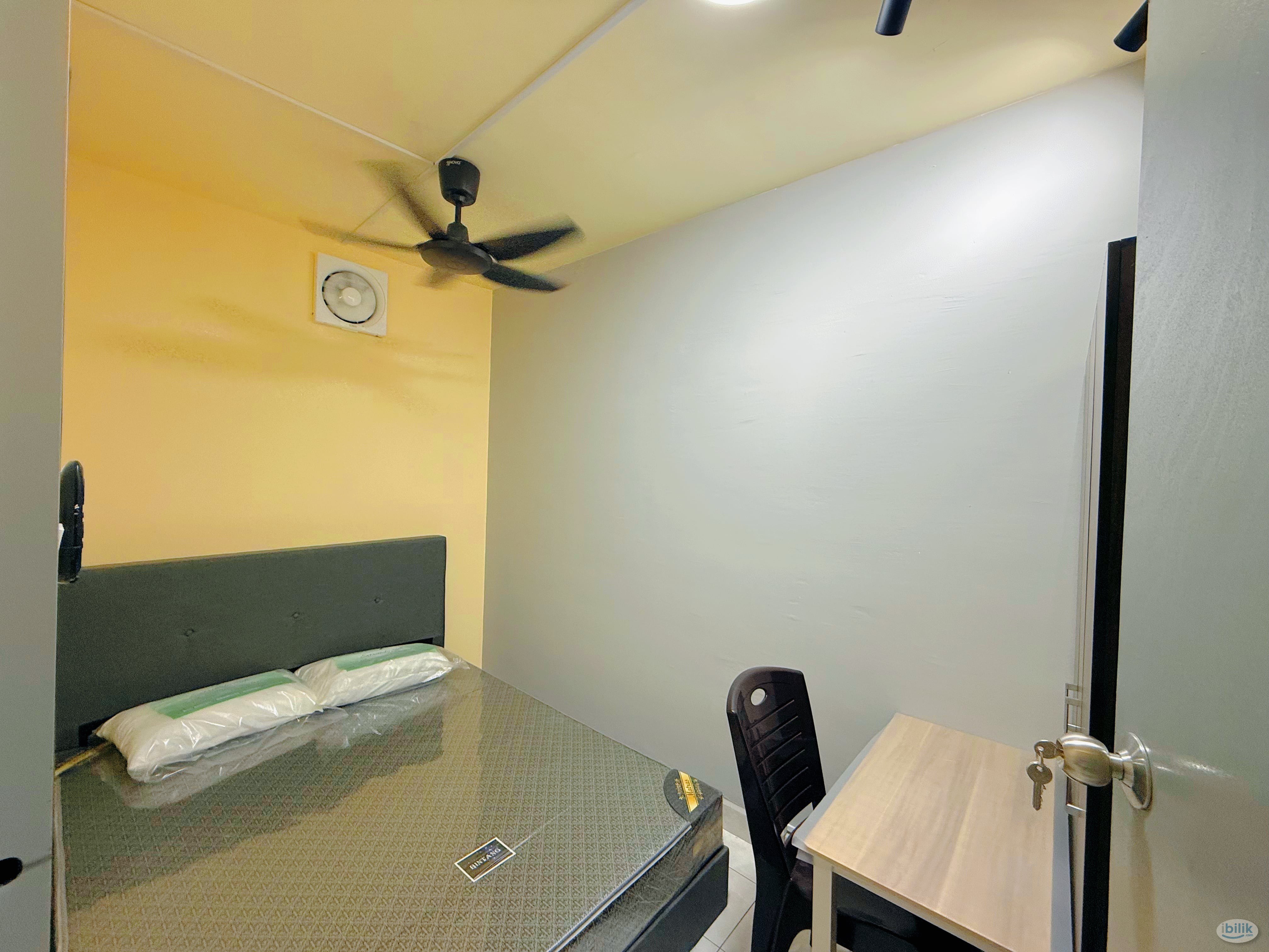 Single Room at Flora Damansara, Damansara Perdana - Image 1