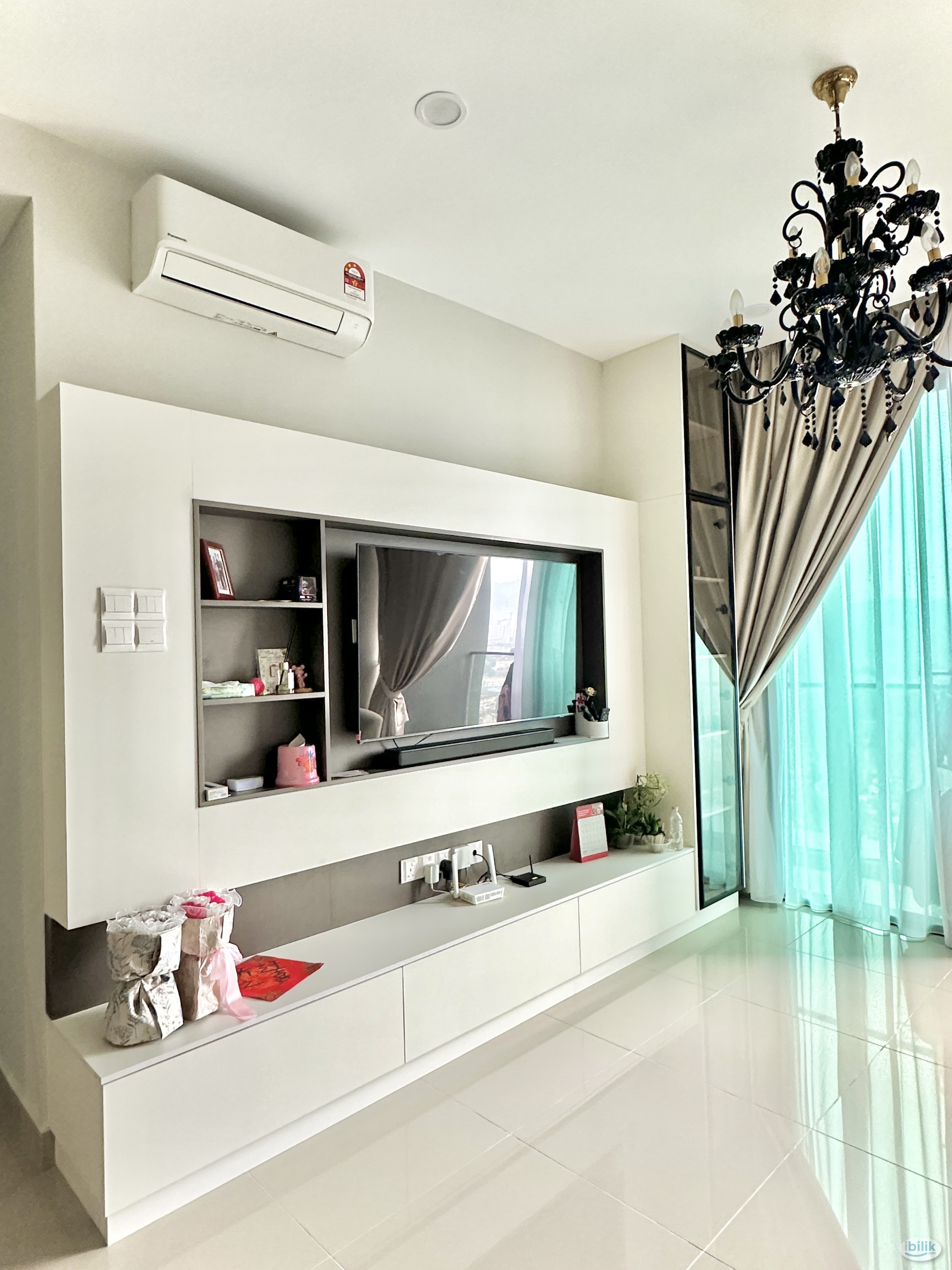 Master Room at 99 Residence, Taman Wahyu - Image 3