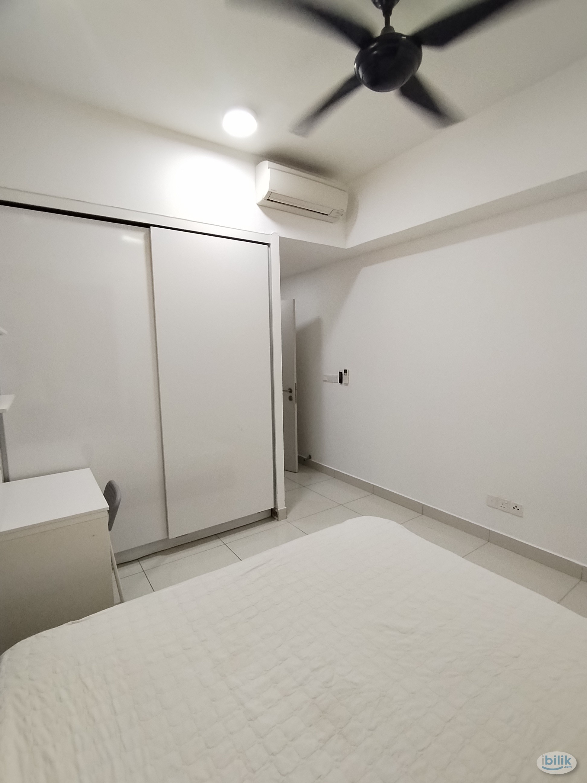 Master Room at D'Sara Sentral - Serviced Apartment, Shah Alam - Image 2