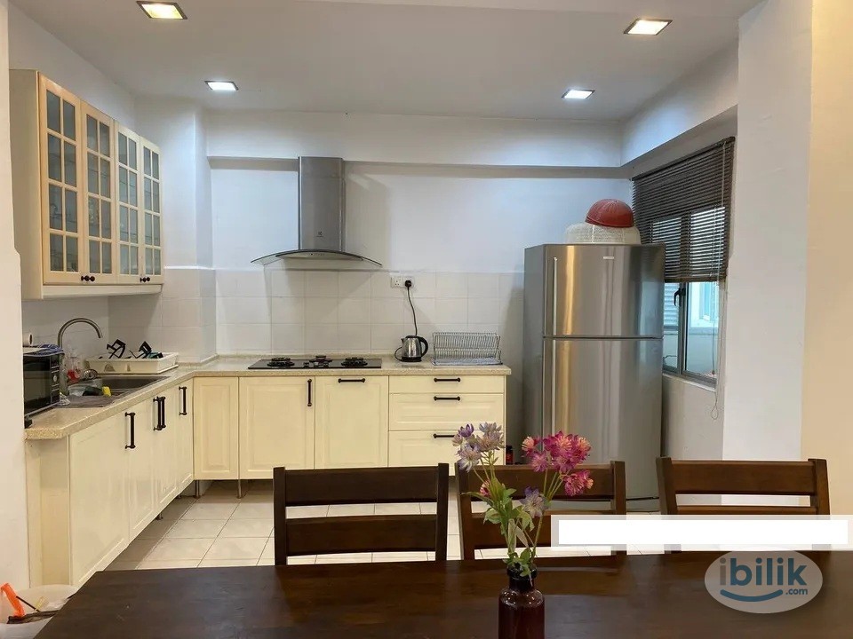 Master Room at TTDI, Kuala Lumpur - Image 4