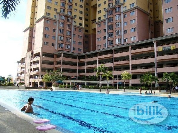 Middle Room at Angkasa Condominiums, Cheras - Image 4