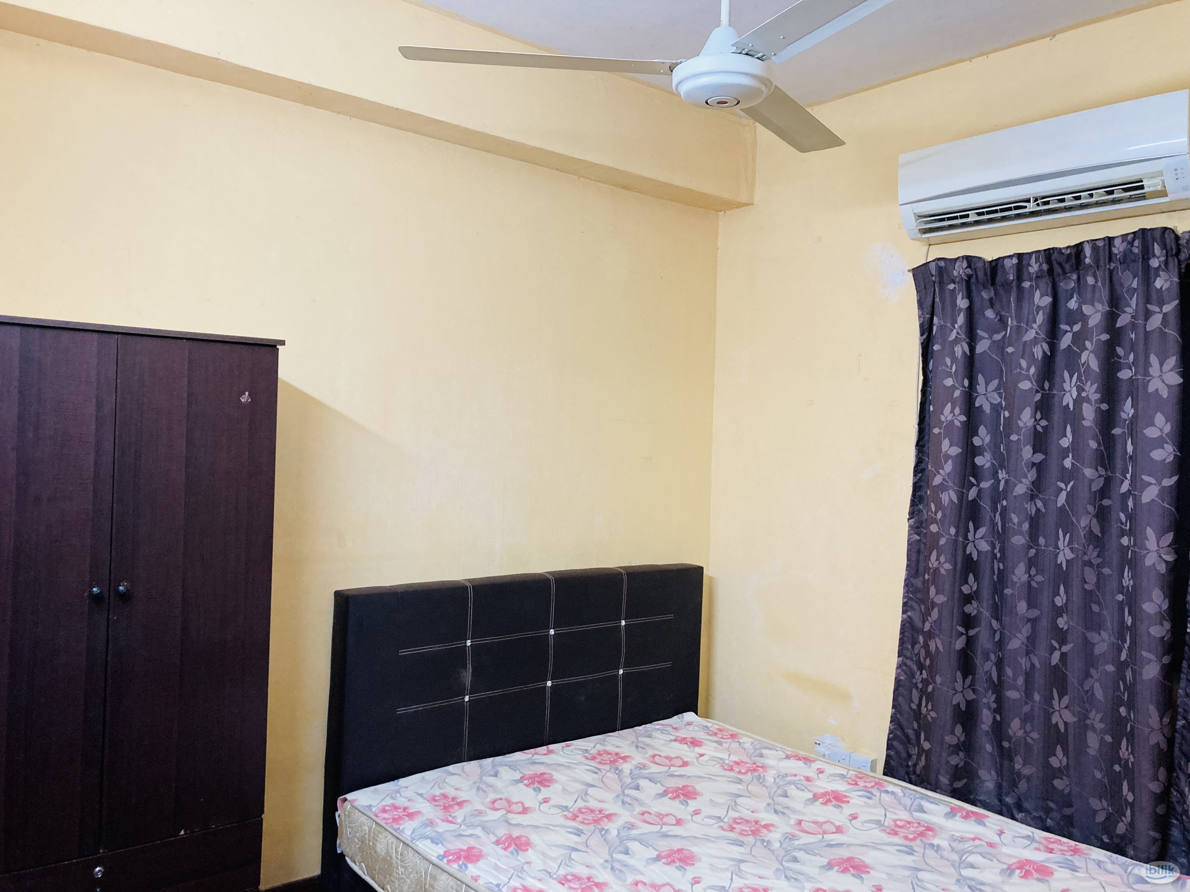 Middle Room at Menara Bakti, Petaling Jaya - Image 1