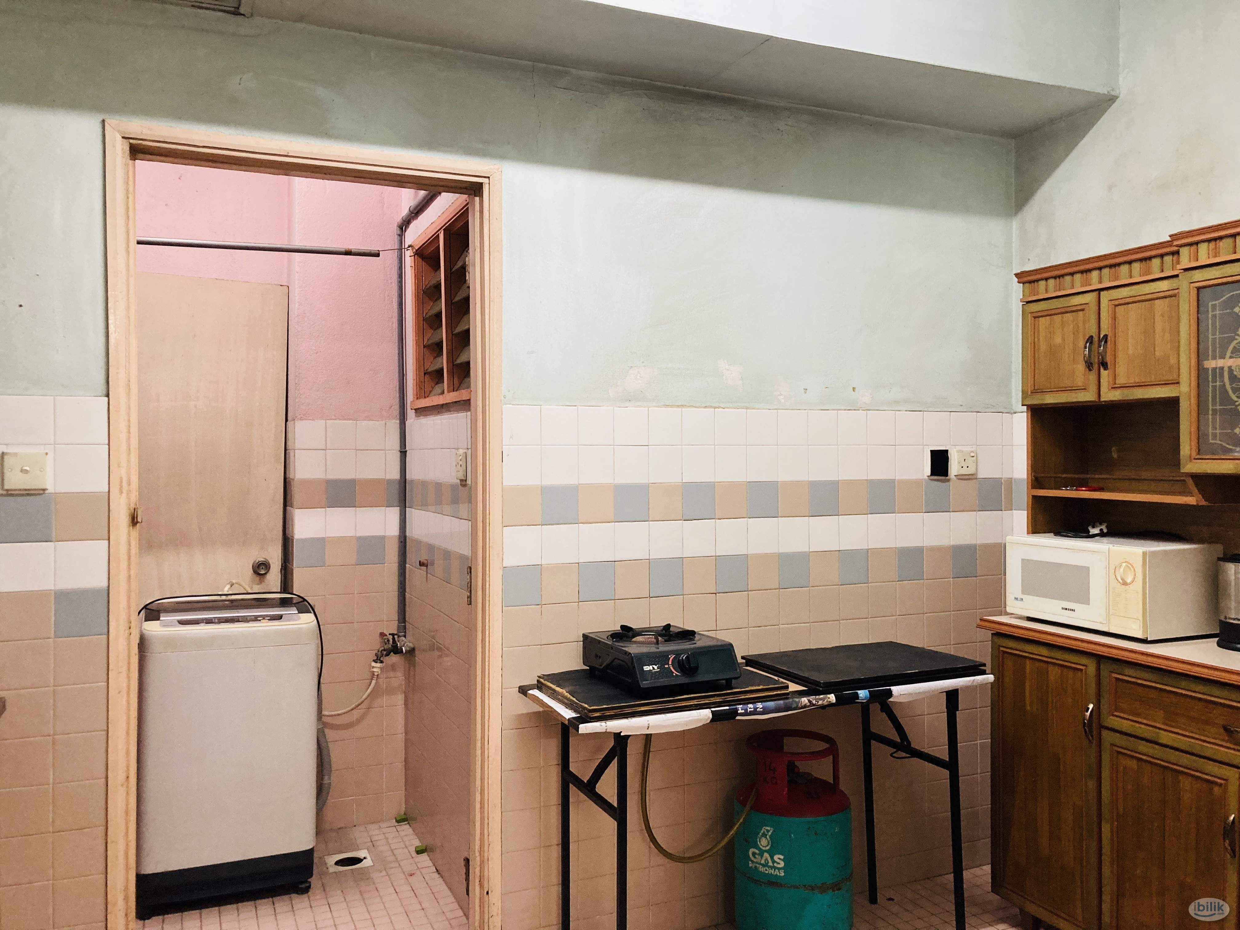 Middle Room at Menara Bakti, Petaling Jaya - Image 3
